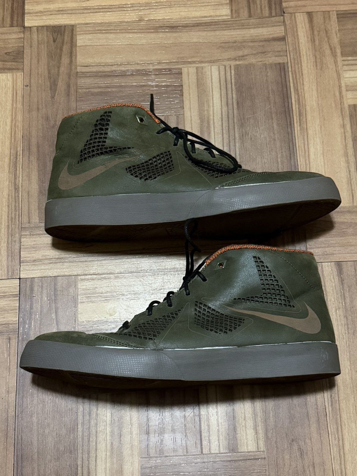 Nike Nike LeBron X NSW Dark Olive Size US 10.5 / EU 43-44 - 1 Thumbnail