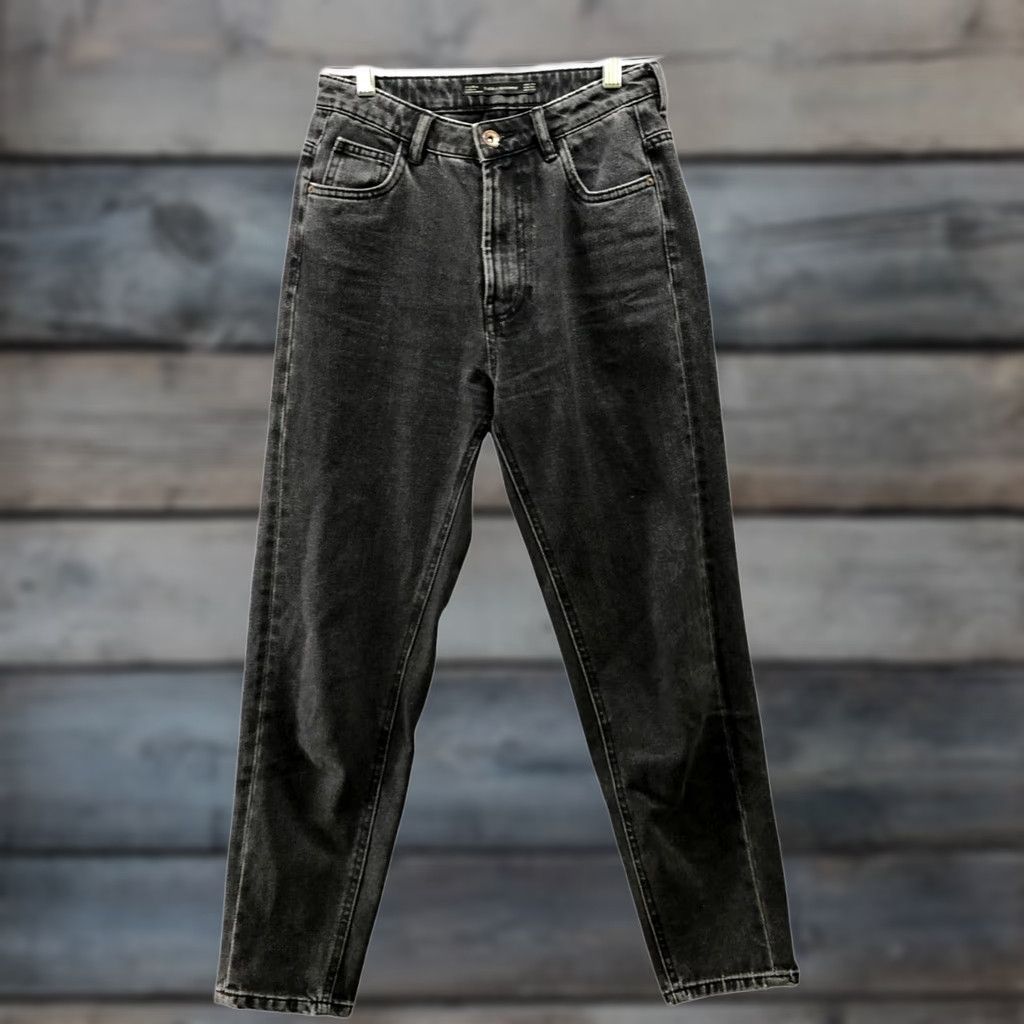 Zara VINTAGE Zara Mom Jeans Womens Size 2 Black High Rise Non-Stretch Jeans Regular Women 5-Pocket Denim Cotton Black 26.5 in 8.5-10 in Rise Females Size 26" / US 2 / IT 38 - 1 Thumbnail