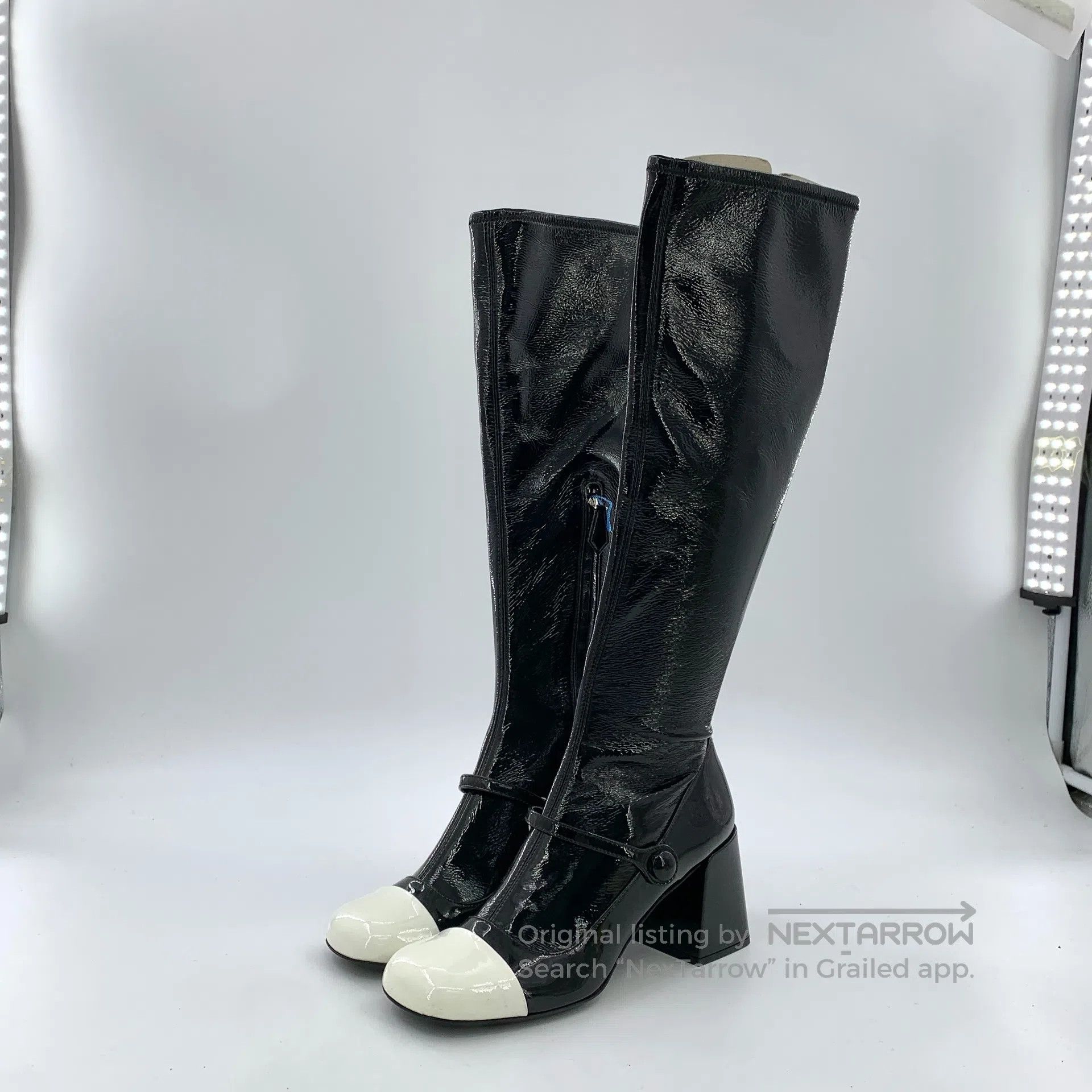 Miu Miu Miu Miu Black round toe patent leather thick heel high boo Size US 5.5 / IT 35.5 - 1 Thumbnail