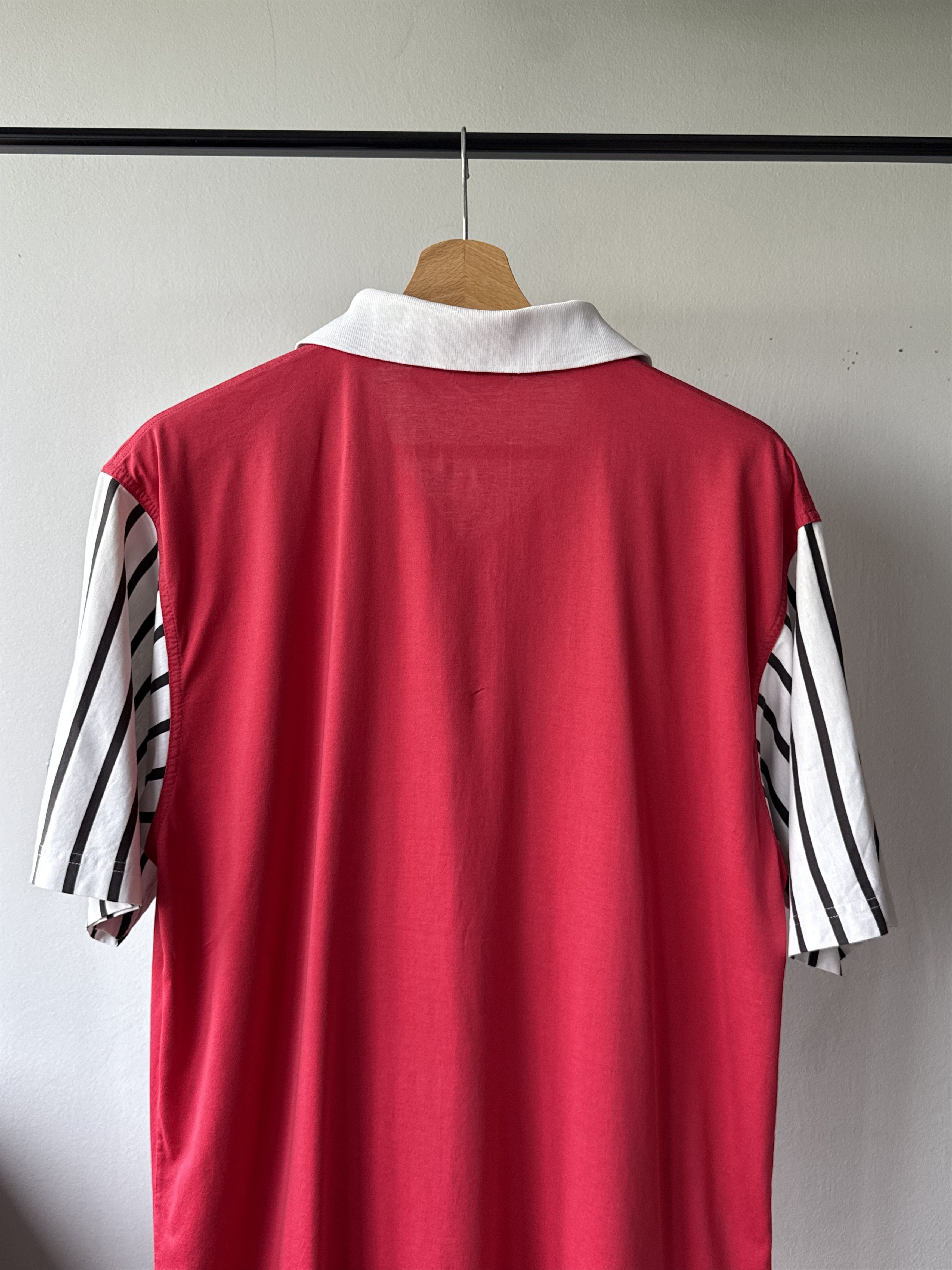 Nike Vintage Nike Supreme Court Striped Sleeves Red Polo Shirt Size US L / EU 52-54 / 3 - 4 Thumbnail