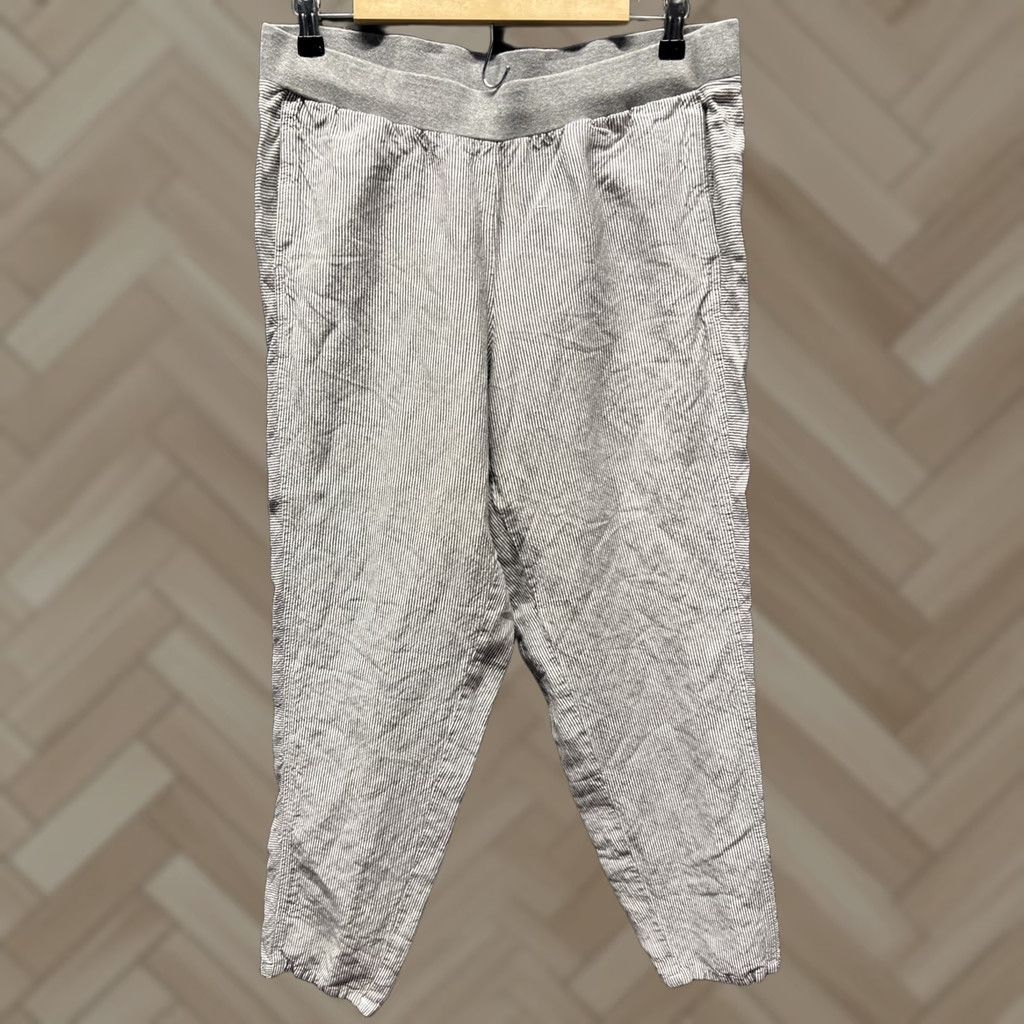 J. Jill J.Jill Linen Rayon Blend Pull On Womens Pants Striped Medium Gray Ankle Straight M Pants Womens Size 32" / US 10 / IT 46 - 1 Thumbnail