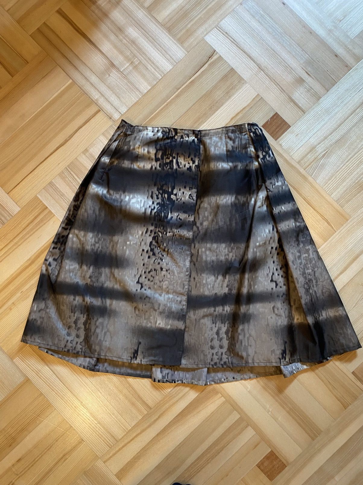 Prada Prada F/W2004 Skirt Size 27" / US 4 / IT 40 - 3 Thumbnail