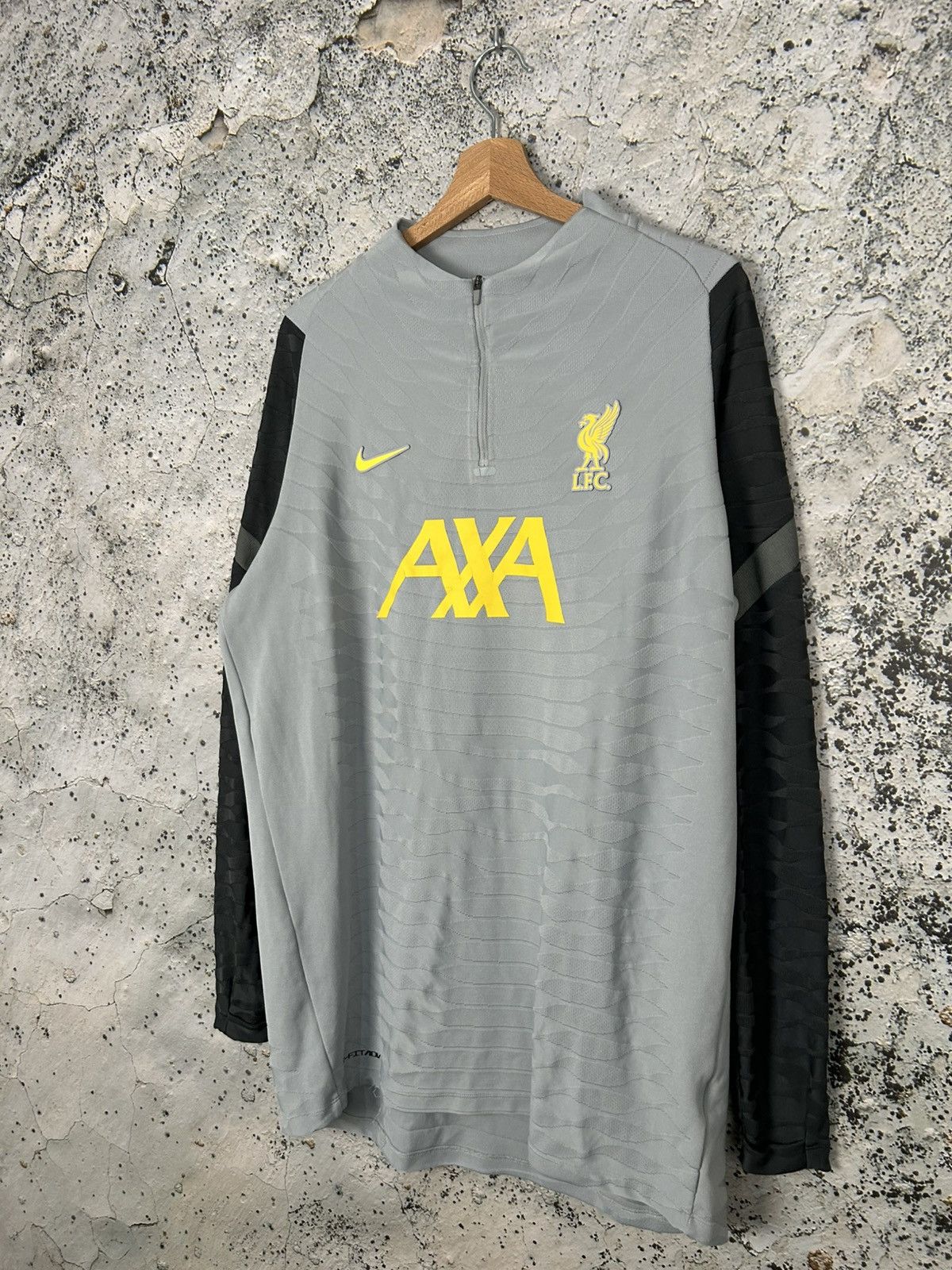Nike Nike Liverpool FC Jersey Football Soccer Longsleeve Training Size US XL / EU 56 / 4 - 2 Thumbnail
