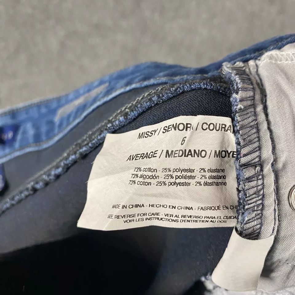 Other Bandolino Jeans Women's Size 6 Amy Denim Stretch Cotton Size 28" / US 6 / IT 42 - 10 Thumbnail