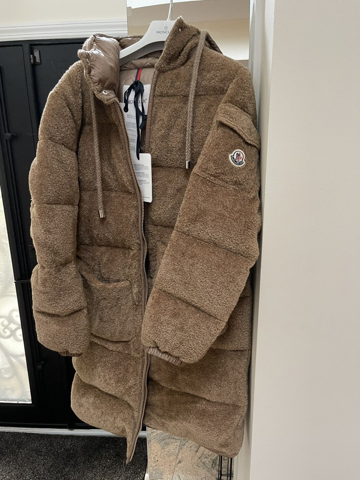 Moncler RARE Moncler Belcastel Teddy Hooded Long Down Jacket Size S / US 4 / IT 40 - 1 Thumbnail