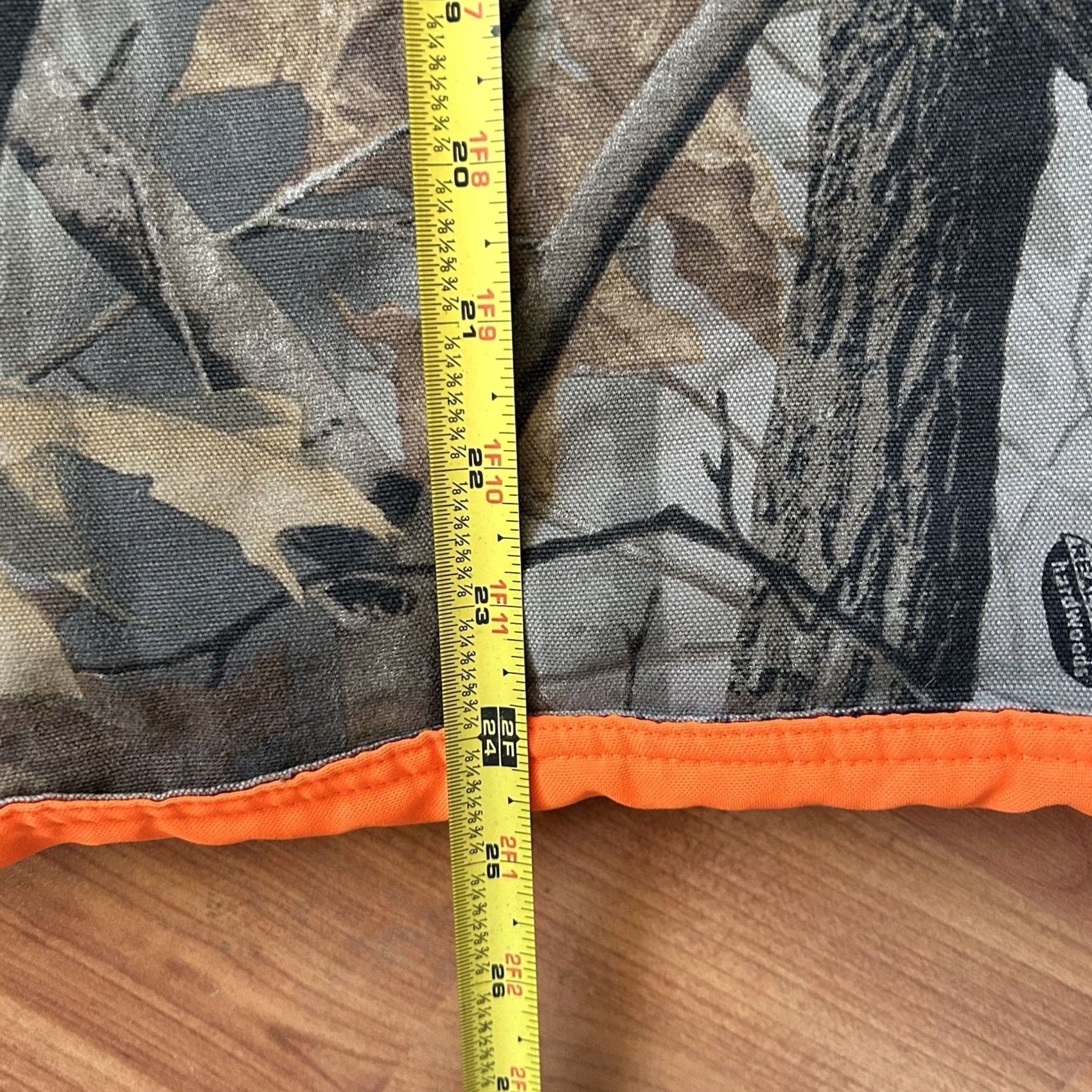Realtree VINTAGE Realtree camo reversible vest Men's L Brown 90s Hunting Reversible Vest Size US L / EU 52-54 / 3 - 8 Thumbnail