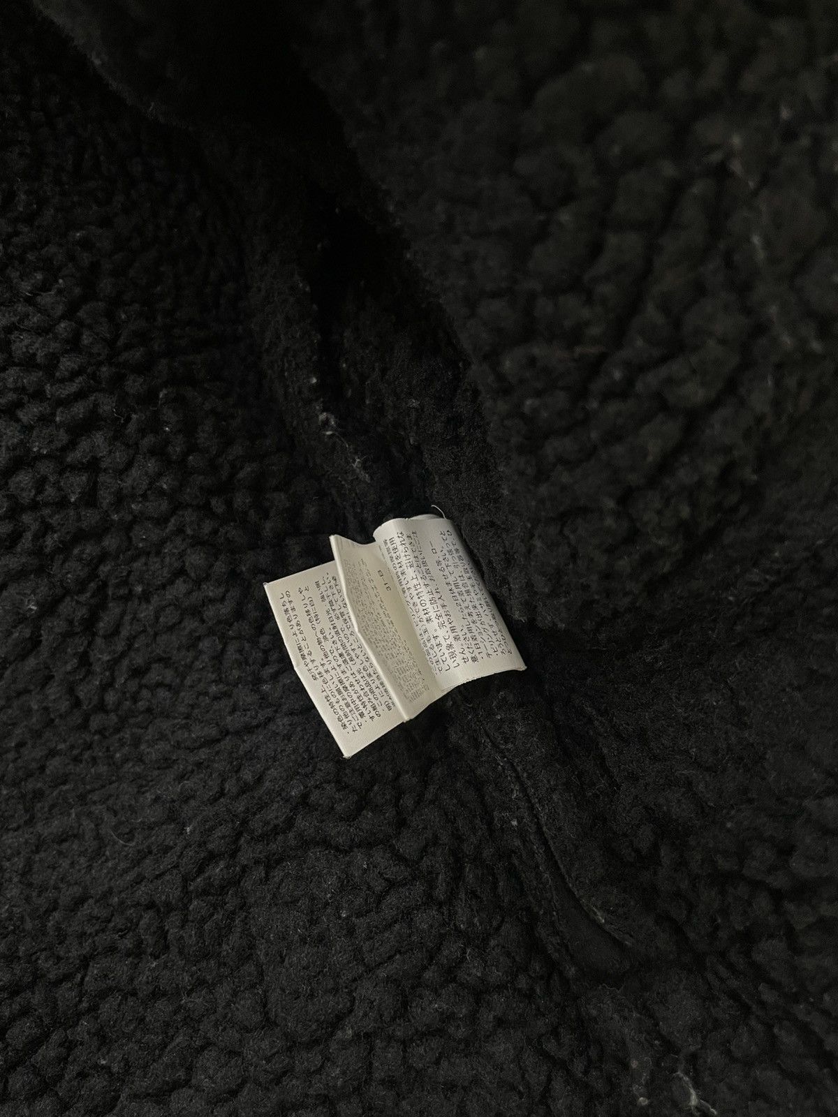 Japanese Brand 2000s Black Shearling Style Jacket with Buckle Collar LGB Size US L / EU 52-54 / 3 - 7 Thumbnail