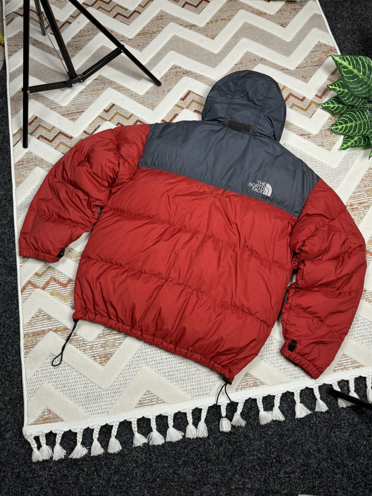 The North Face The north face casestudy leopard reversible down jacket |  Grailed