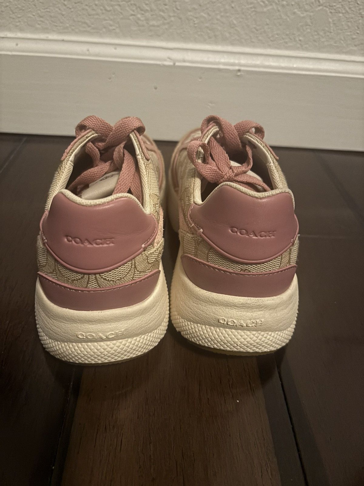 Coach Coach Shoes Size US 7 / IT 37 - 1 Thumbnail