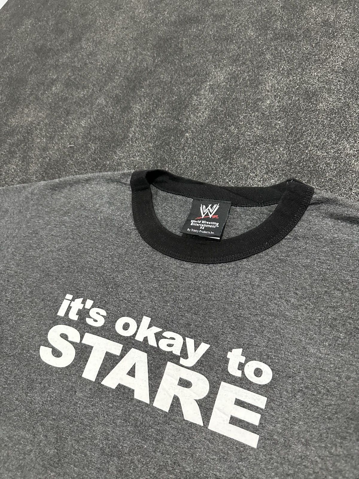 WWE WWE Vintage Y2K 2005 MNM "It's Okay to STARE" Ringer T-Shirt Size US M / EU 48-50 / 2 - 3 Thumbnail