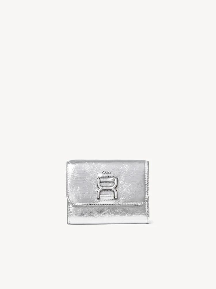 Chloe o1loc1c0425 CHC24 Size: OS / Marcie Small Trifold Wallet Size ONE SIZE - 1 Thumbnail