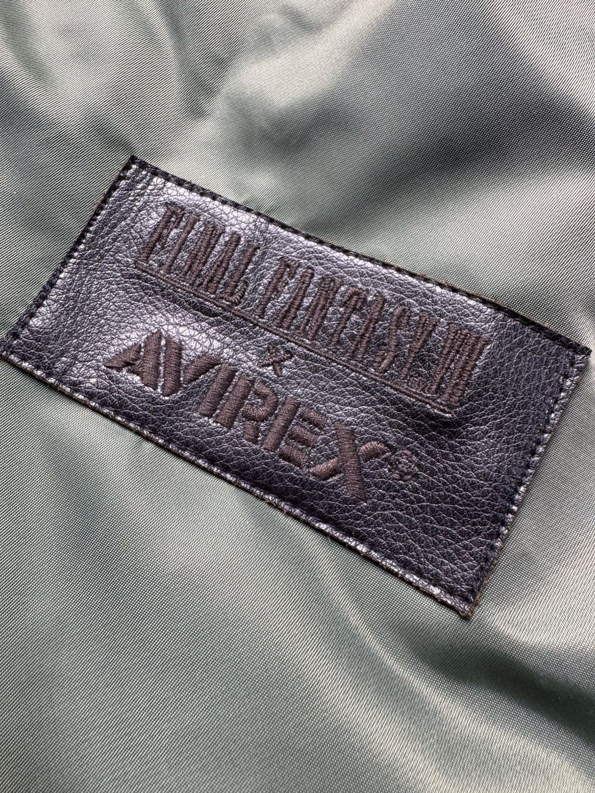Avirex Final fantasy MA1 jacket Size US XL / EU 56 / 4 - 6 Thumbnail