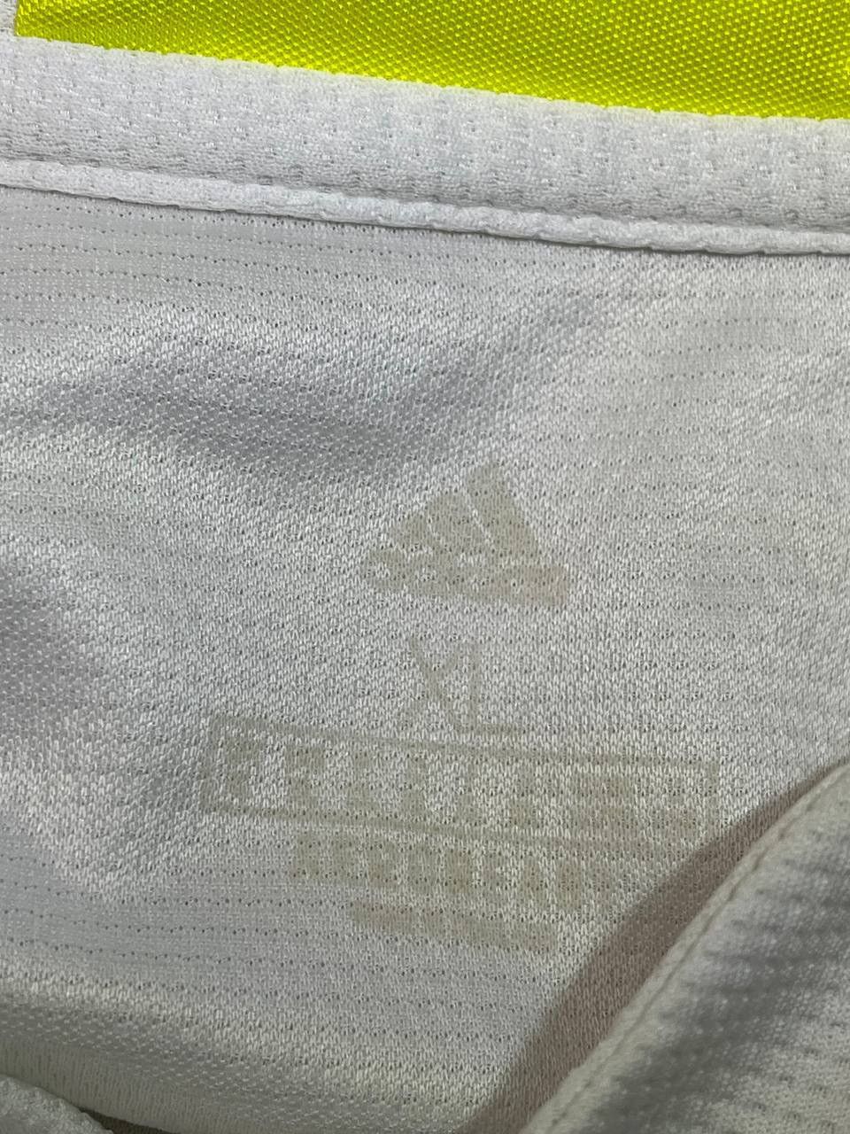 Adidas Adidas Leeds United FC 2021-2022 home tee Size US XL / EU 56 / 4 - 8 Thumbnail
