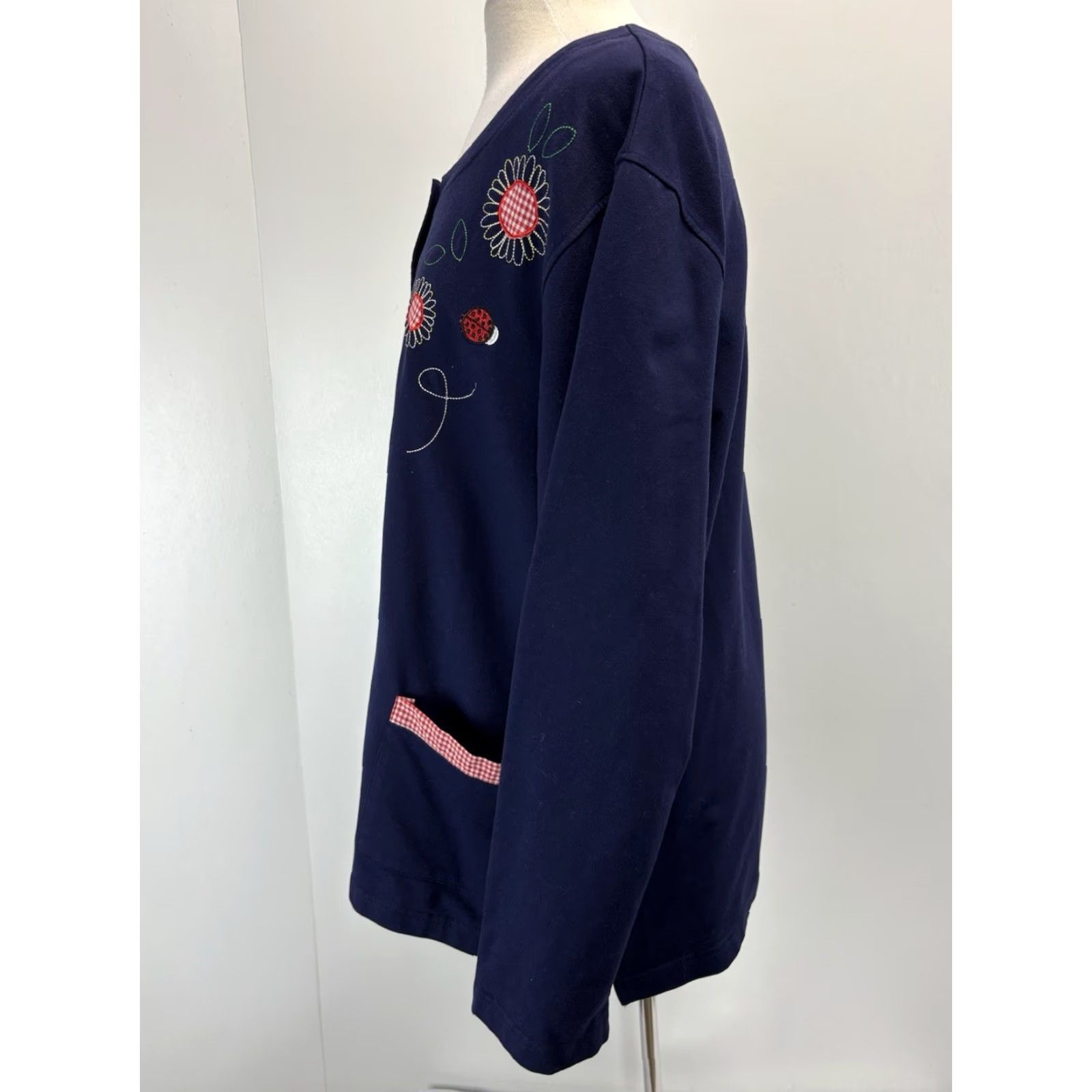 4SDESIGNS VINTAGE C&K Designs Cardigan Women’s 3X Plus Navy Embroidered Appliqué Ladybugs Blue Cotton Blend Sweater Long Sleeve Round Neck Womens Size XXL / US 16-18 / IT 52-54 - 2 Thumbnail