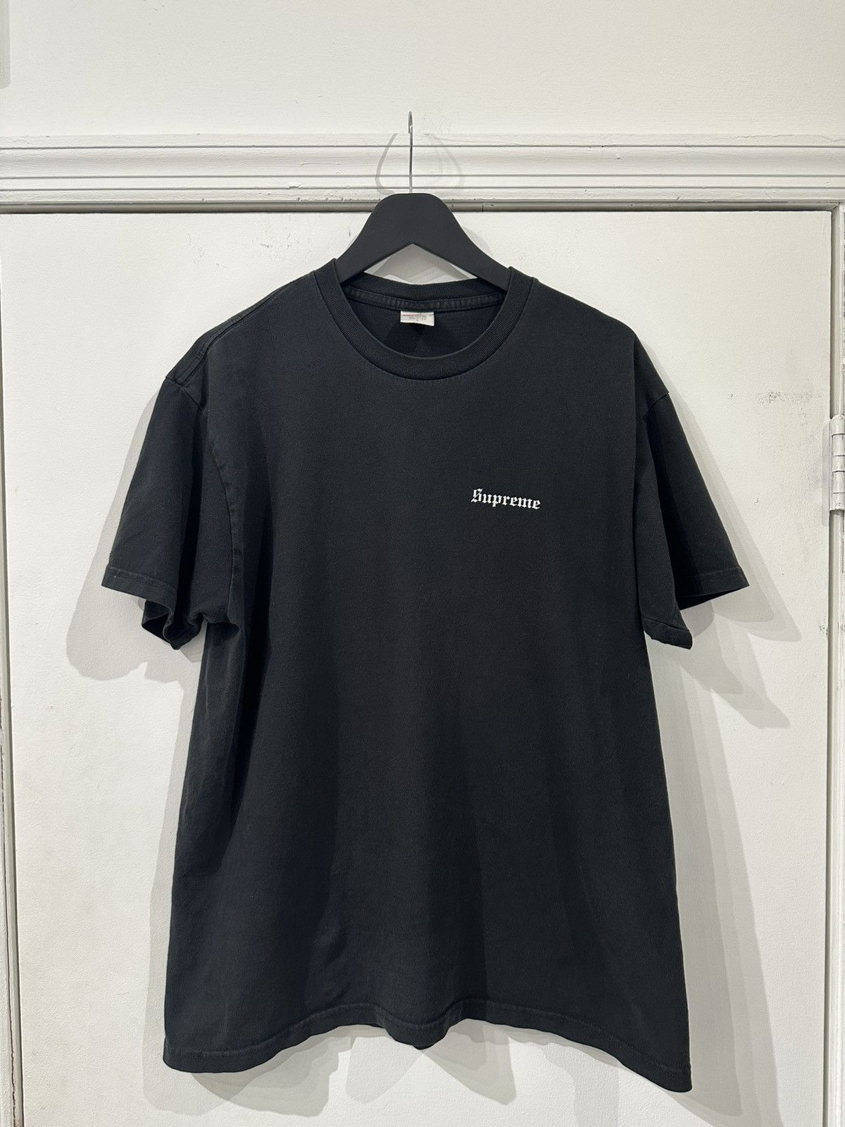 Supreme Supreme x Martin Wong “Big Heat” T-Shirt Black Size L FW19 Size US L / EU 52-54 / 3 - 1 Thumbnail