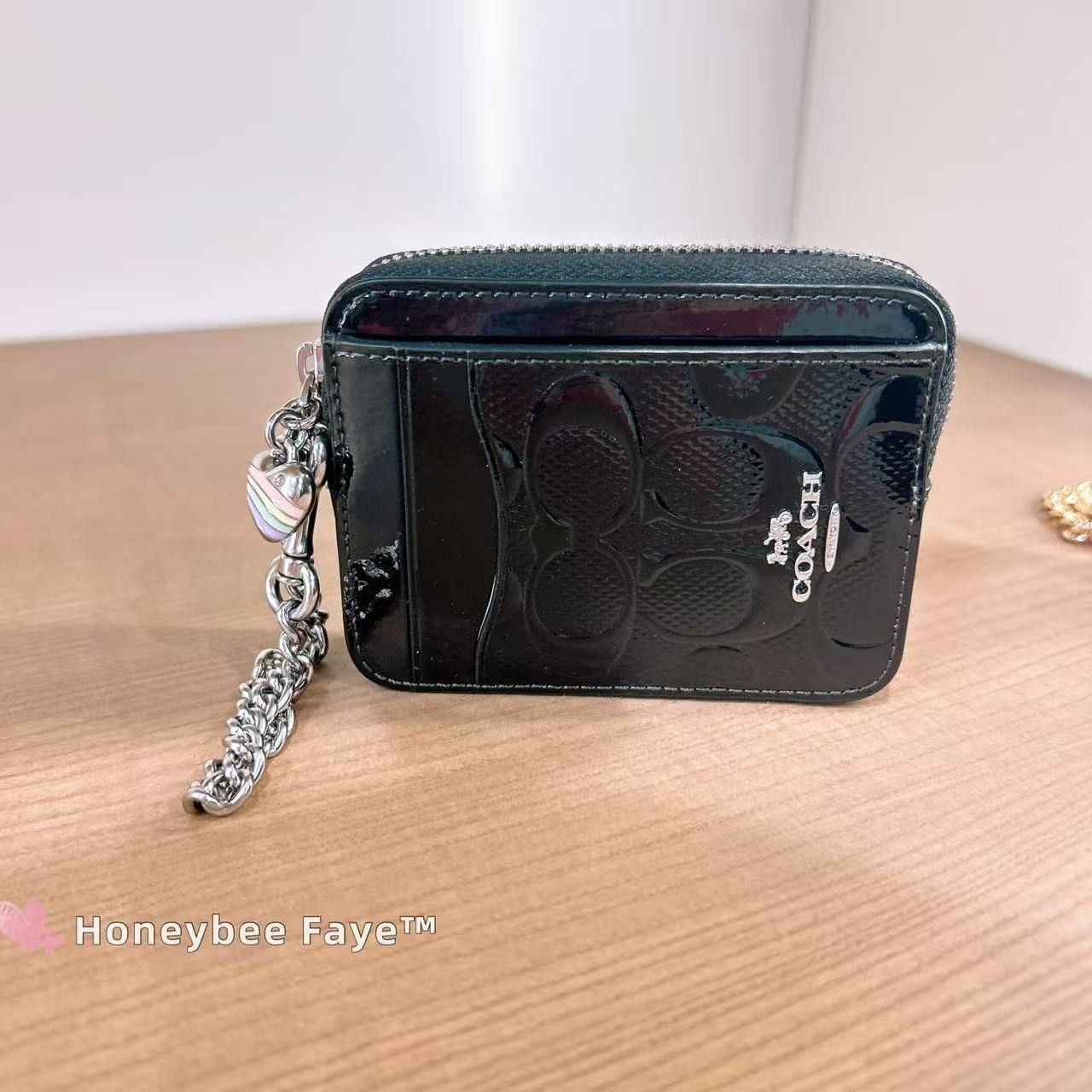Coach Zip Card Case In Signature Leather With Heart Charm CDY73 Size ONE SIZE - 1 Thumbnail