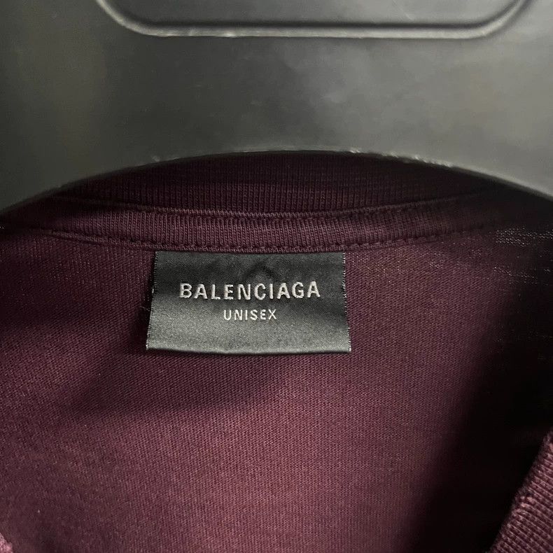 Balenciaga Balenciaga Deep Red Tape Letter Round Neck Slim Fit Short Size US XL / EU 56 / 4 - 2 Thumbnail