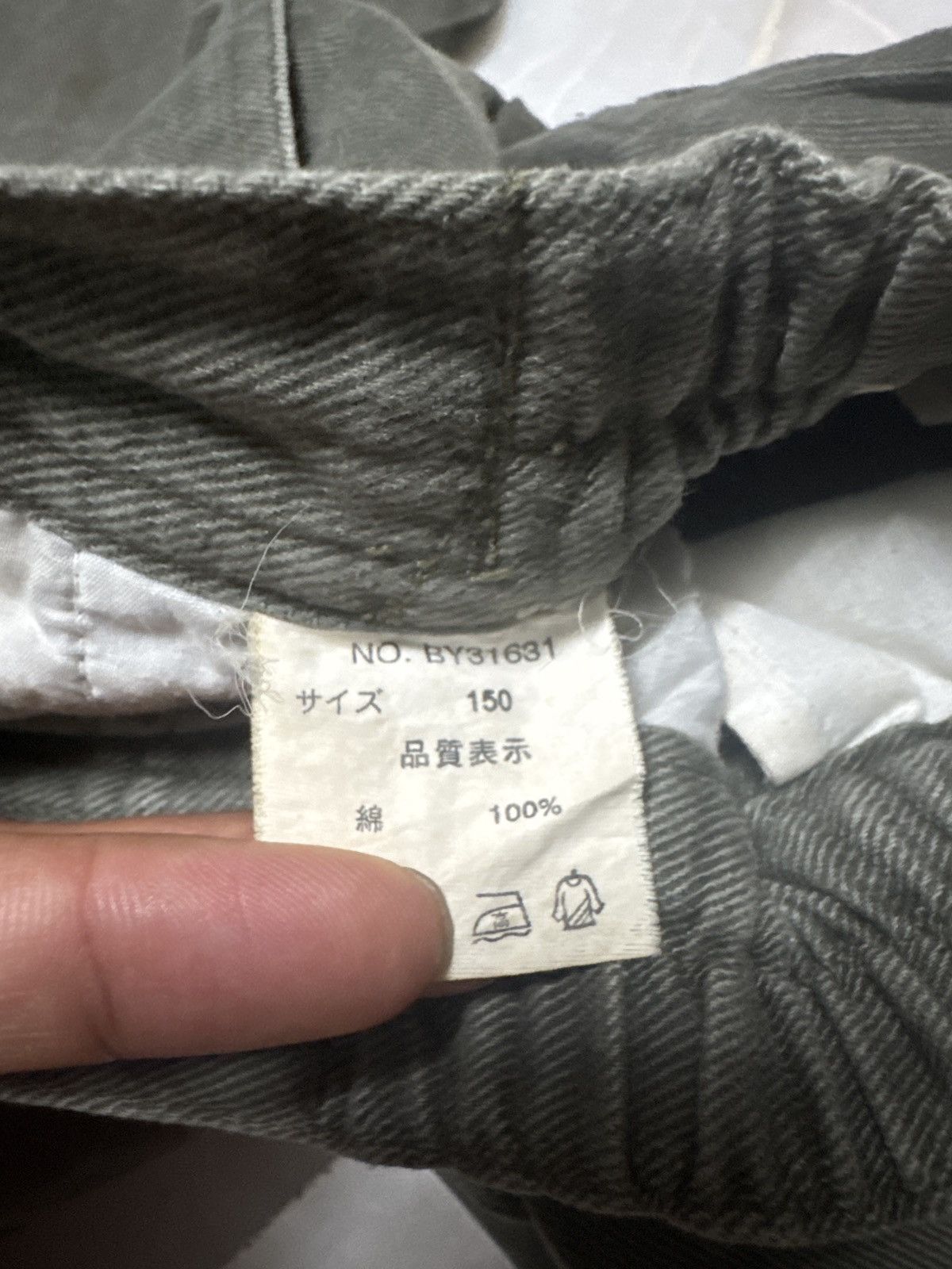 Japanese Brand VINTAGE WIDE BAGGY BAD BOY USA CARGO THRASHED INSANE WEAR Size US 27 - 14 Thumbnail