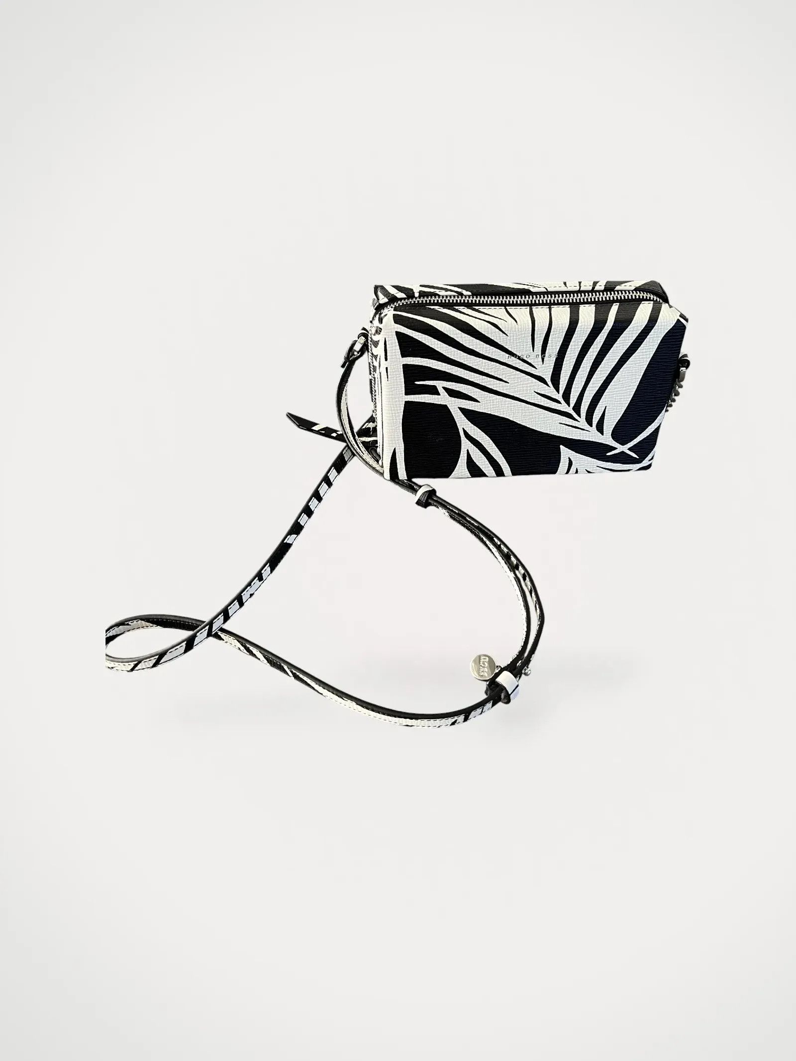 Hugo Boss Hugo Boss Bucket Bag Size ONE SIZE - 1 Thumbnail
