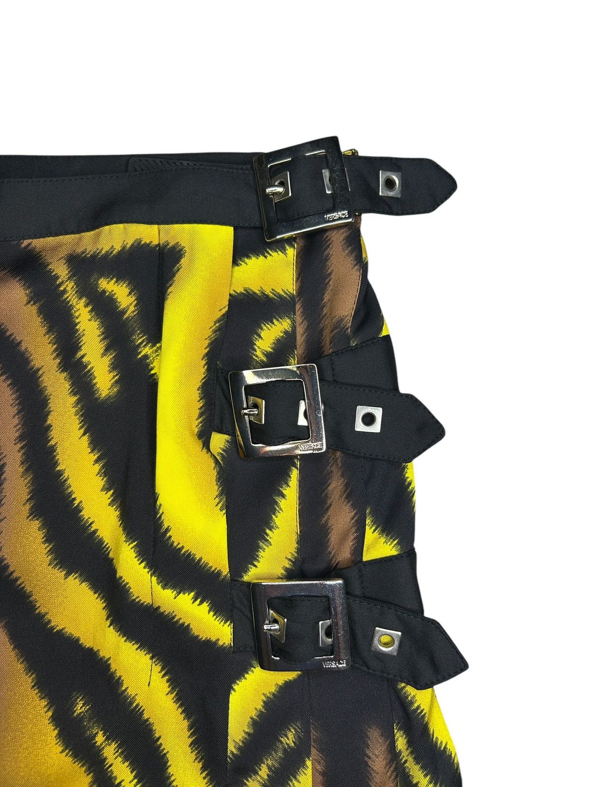 Versace F/W 04 Tiger Pleated Skirt Size 26" / US 2 / IT 38 - 6 Thumbnail