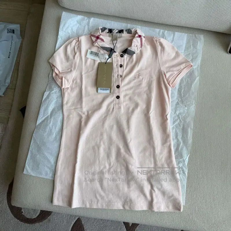 Burberry Burberry Pink Short Sleeve Logo Tee. Size XS / US 0-2 / IT 36-38 - 1 Thumbnail