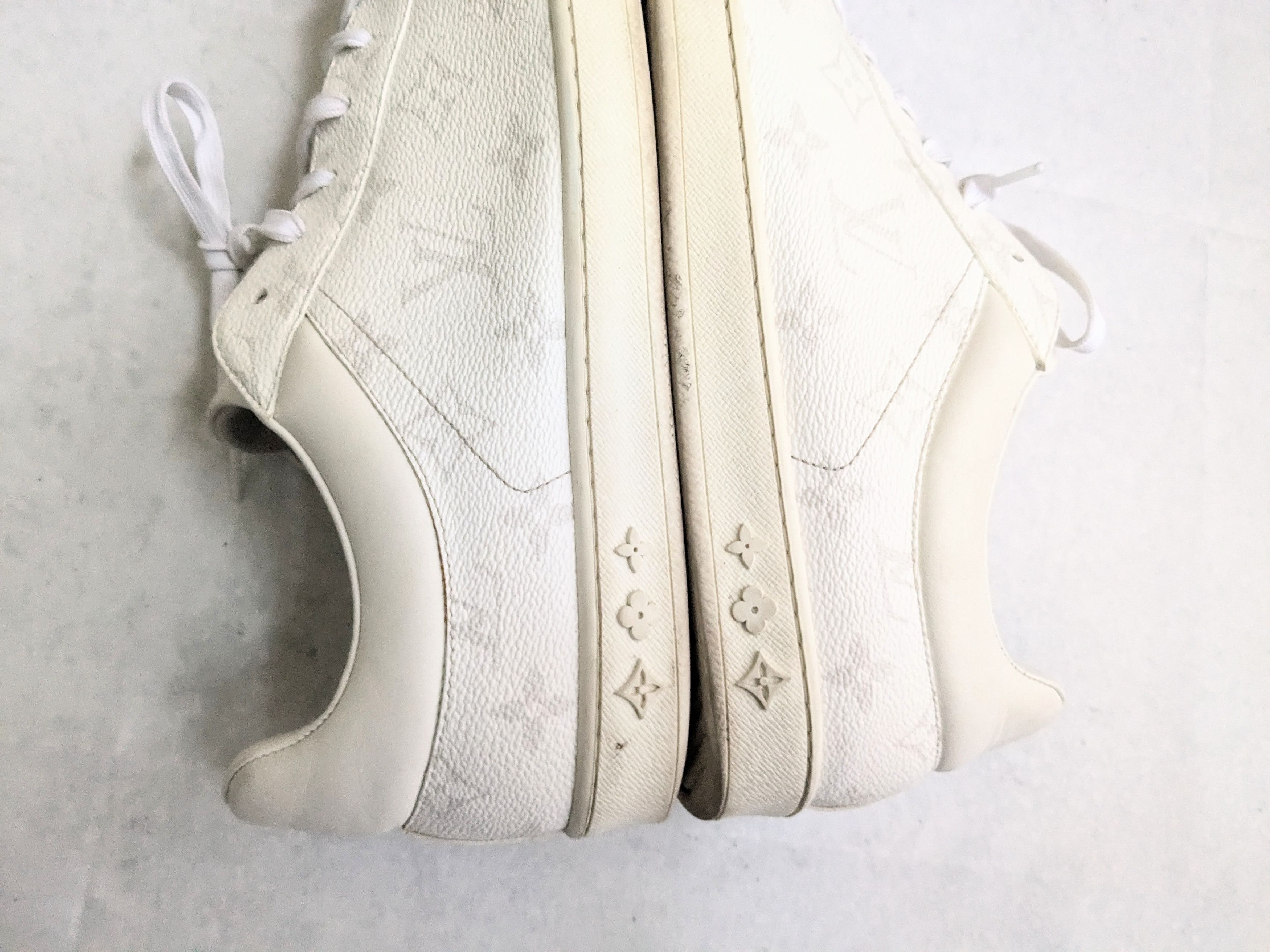 Louis Vuitton Louis Vuitton Sneakers White 11 Monogram Logo High Tops Size US 11 / EU 44 - 12 Thumbnail