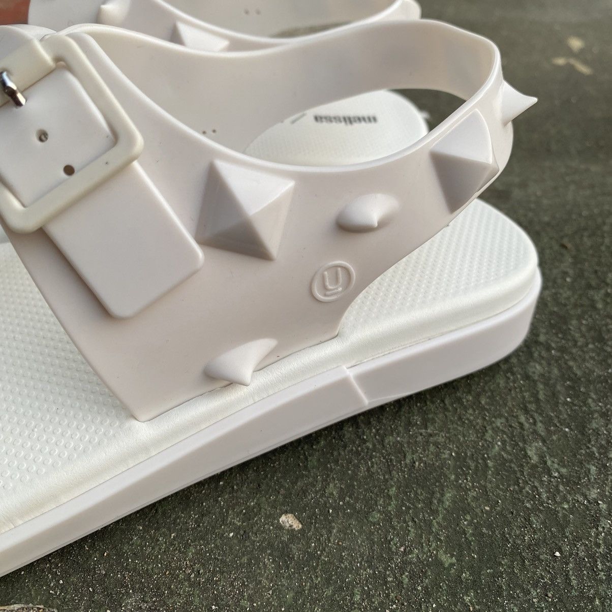 Melissa spikes undercover white sandal