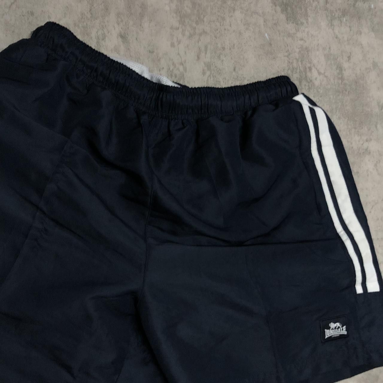 Lonsdale Navy and white Lonsdale shorts #sportswear Size US 34 / EU 50 - 5 Thumbnail