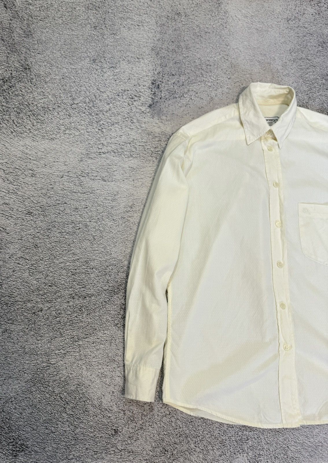 Burberry Burberrys Women Shirt Long Sleeve White Logo Pocket Vintage Size M / US 6-8 / IT 42-44 - 4 Thumbnail