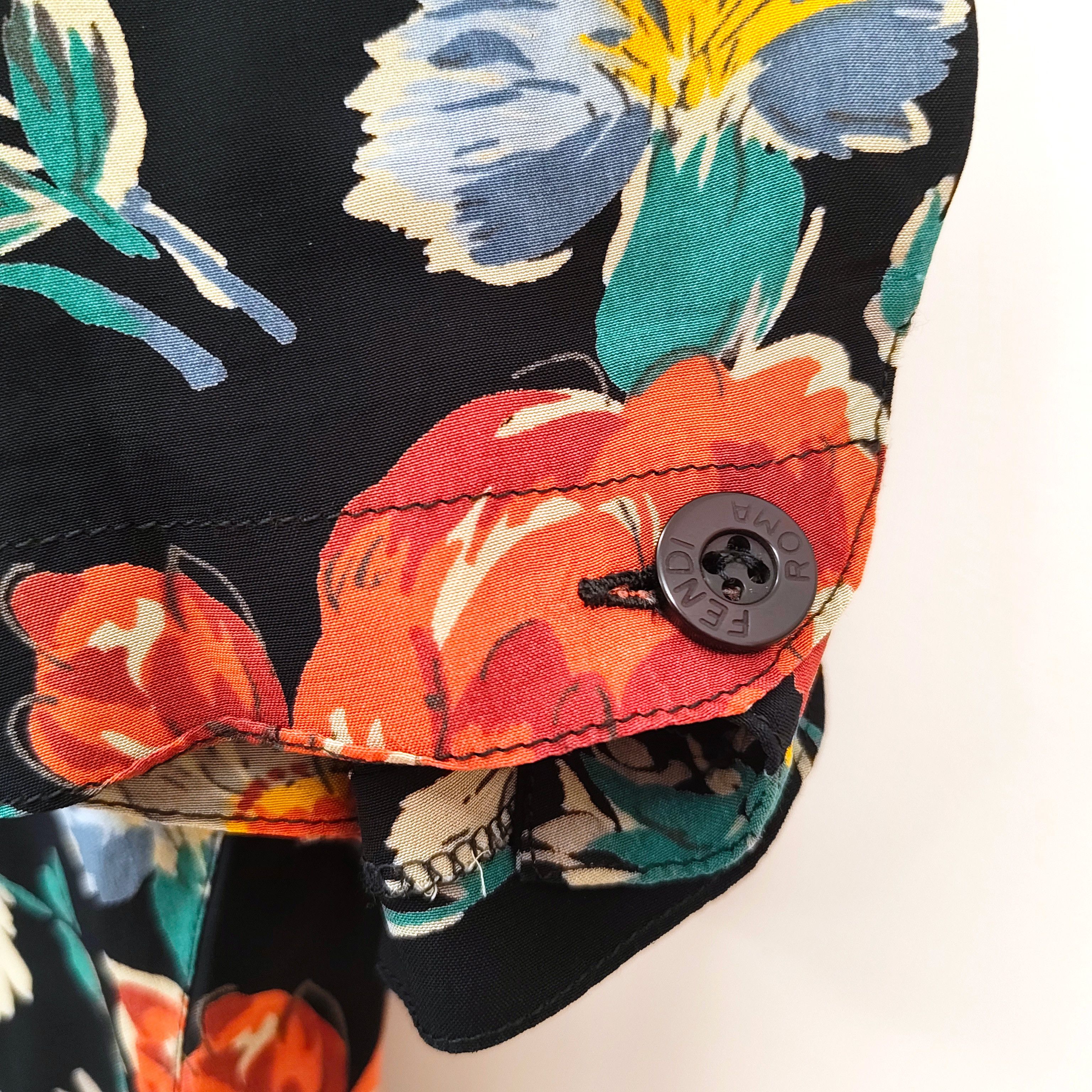 Fendi Fendi vintage 80s silk blouse floral print puff sleeves Size M / US 6-8 / IT 42-44 - 6 Thumbnail