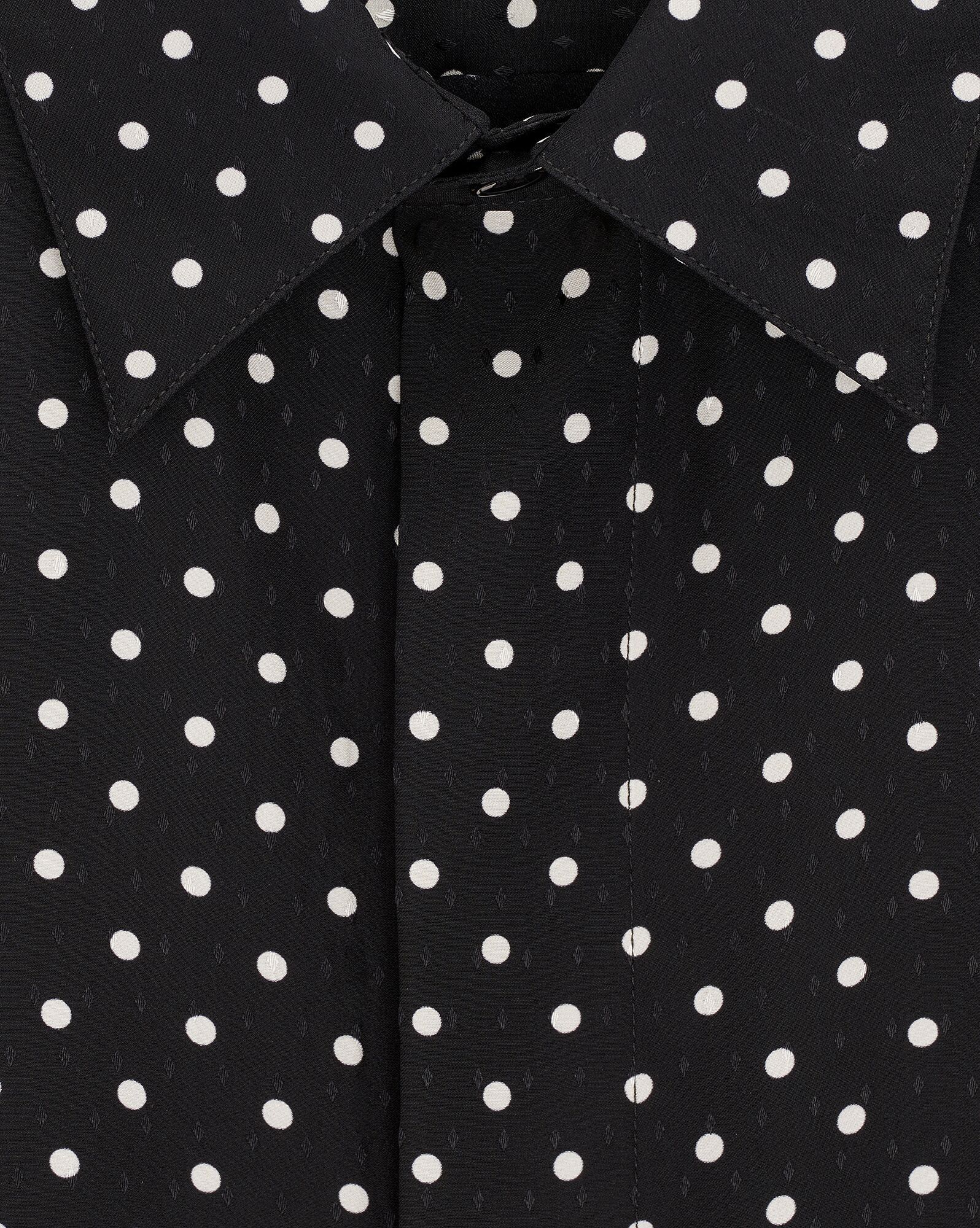Saint Laurent Paris o1s1wg110625 Shirt in Dotted Shiny And Matte Silk in Black Size US M / EU 48-50 / 2 - 3 Thumbnail