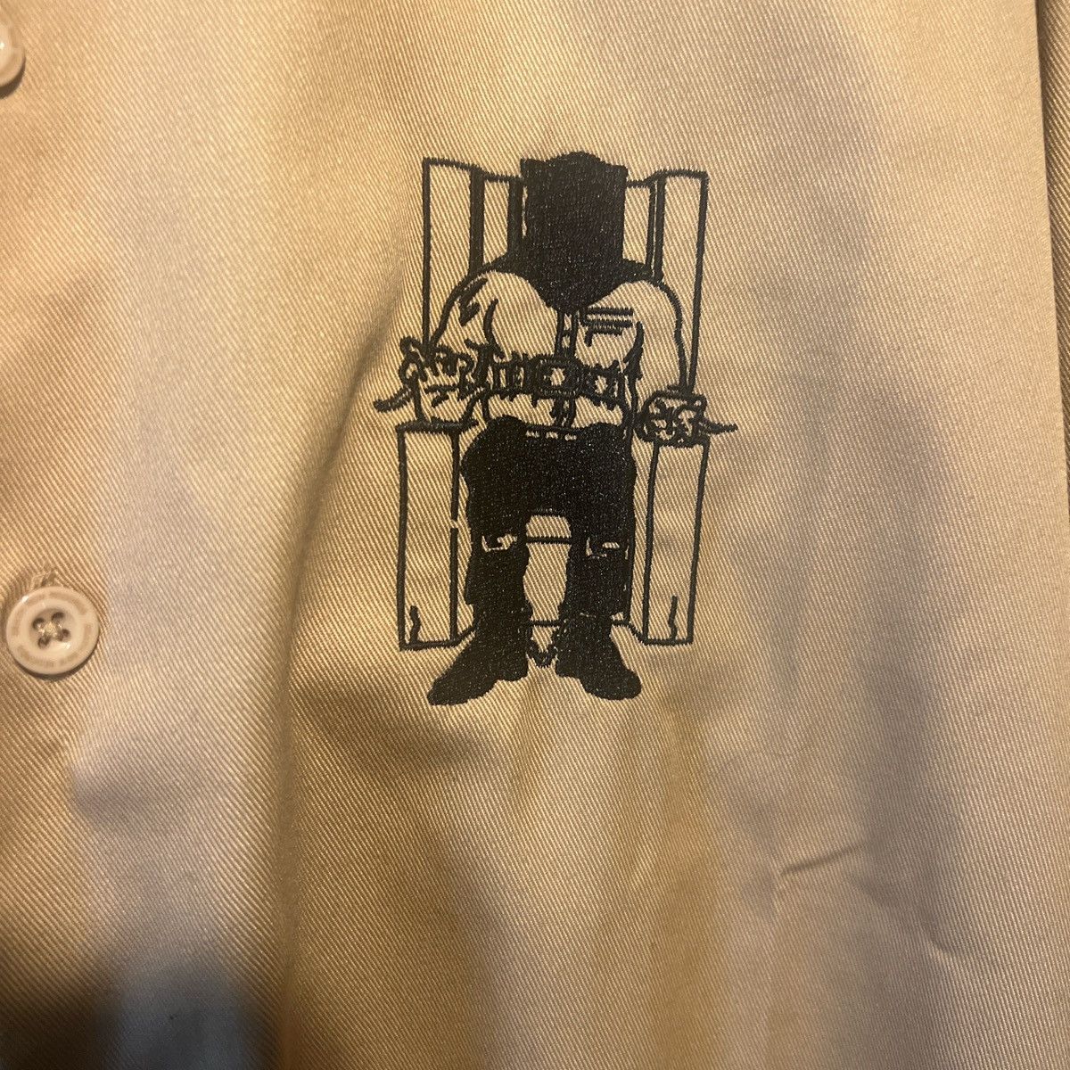 Death Row Records Death Row Records Button Up Size US L / EU 52-54 / 3 - 5 Thumbnail