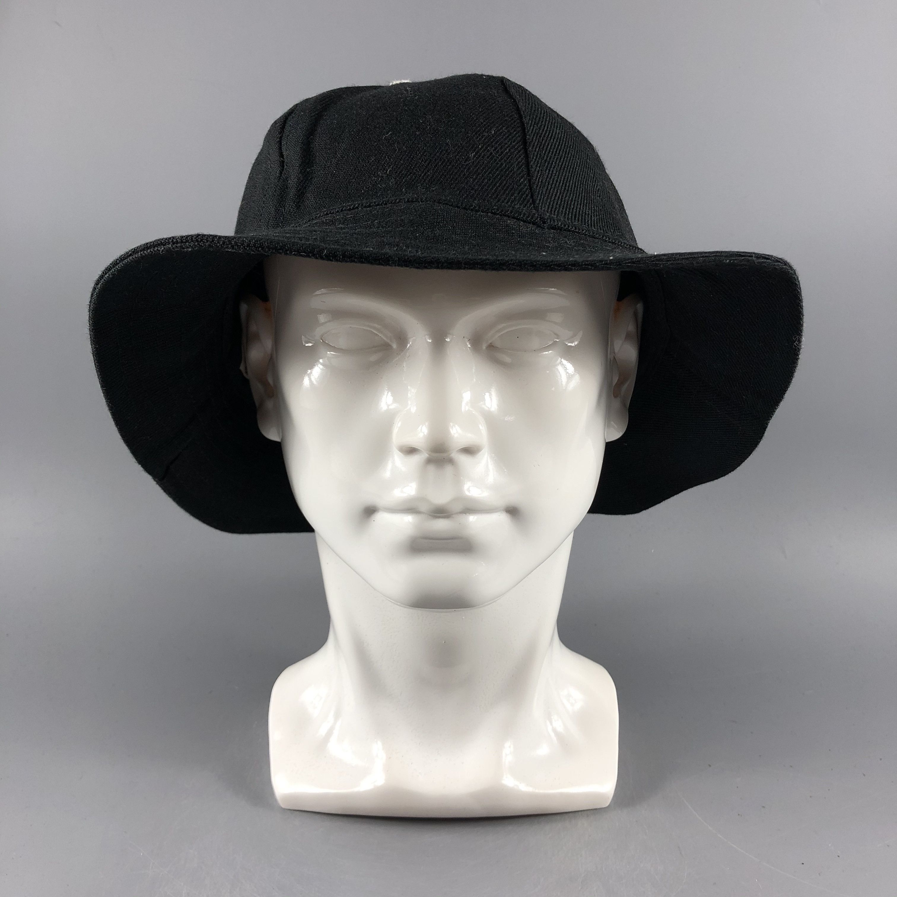 image of Vintage Unknown Black Bucket Hats -D689, Men's