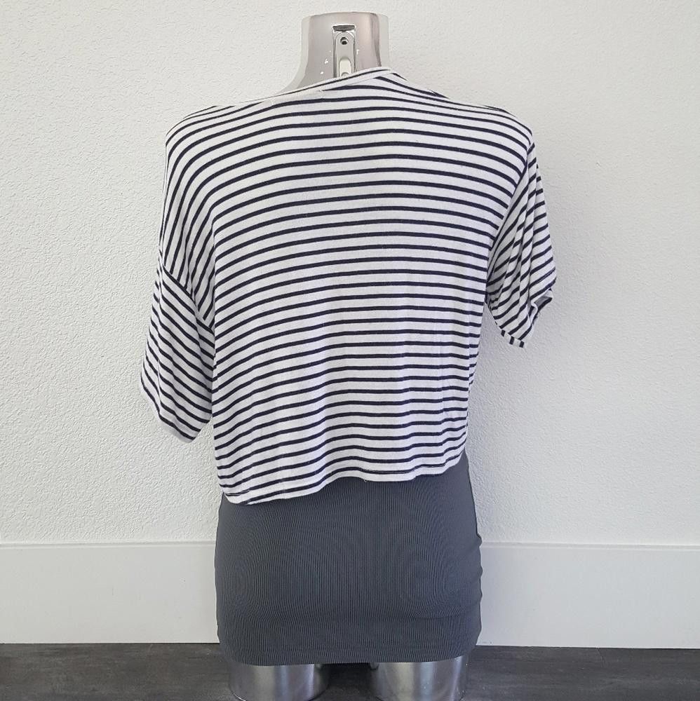 Designer White Navy Striped Melville Crop Short Sleeve Size ONE SIZE - 2 Thumbnail