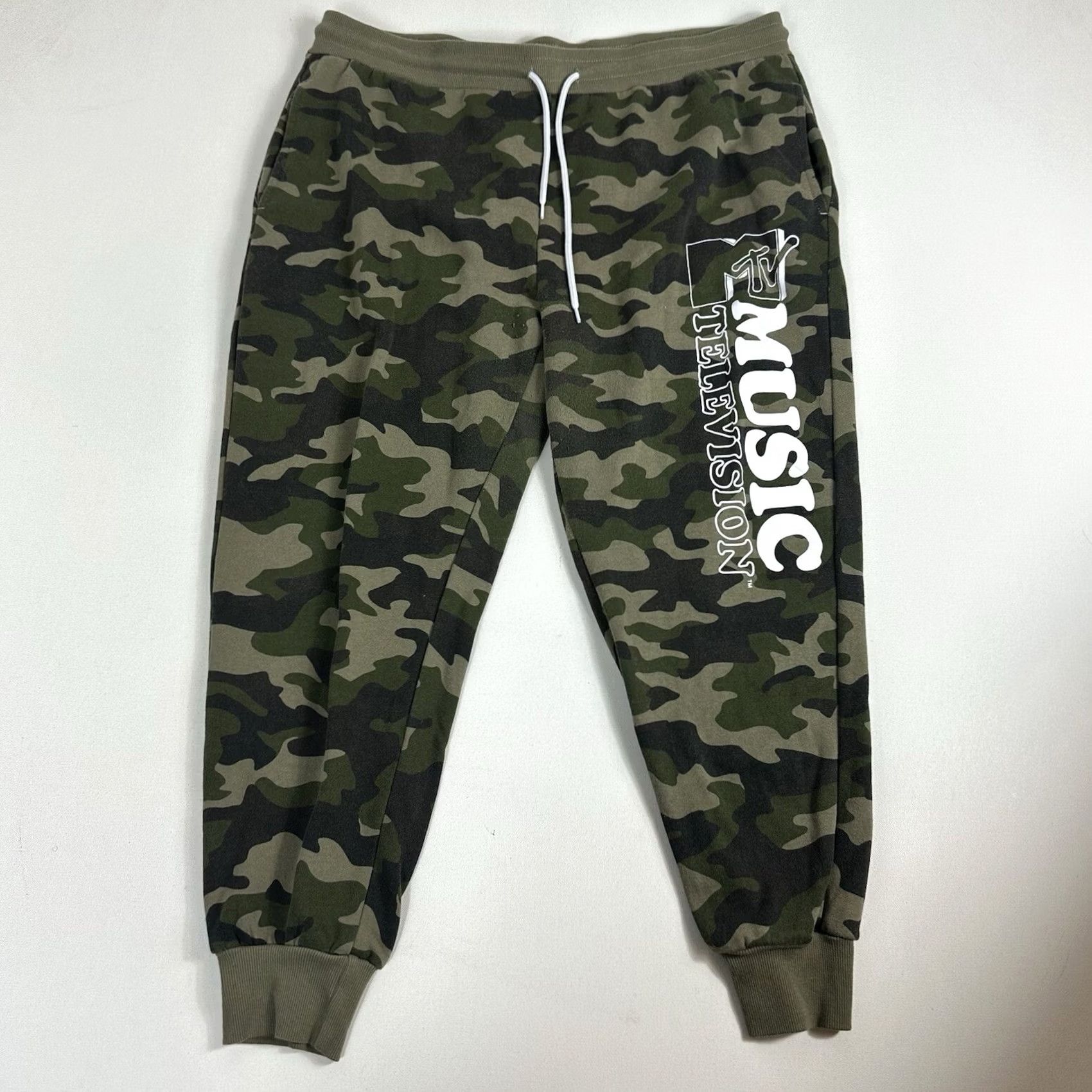 Logo 7 MTV Women’s 3XL Jogger Pants Casual Drawstring Green Camouflage Logo Tapered Pants Activewear MTG Size 40" / US 18 - 2 Thumbnail