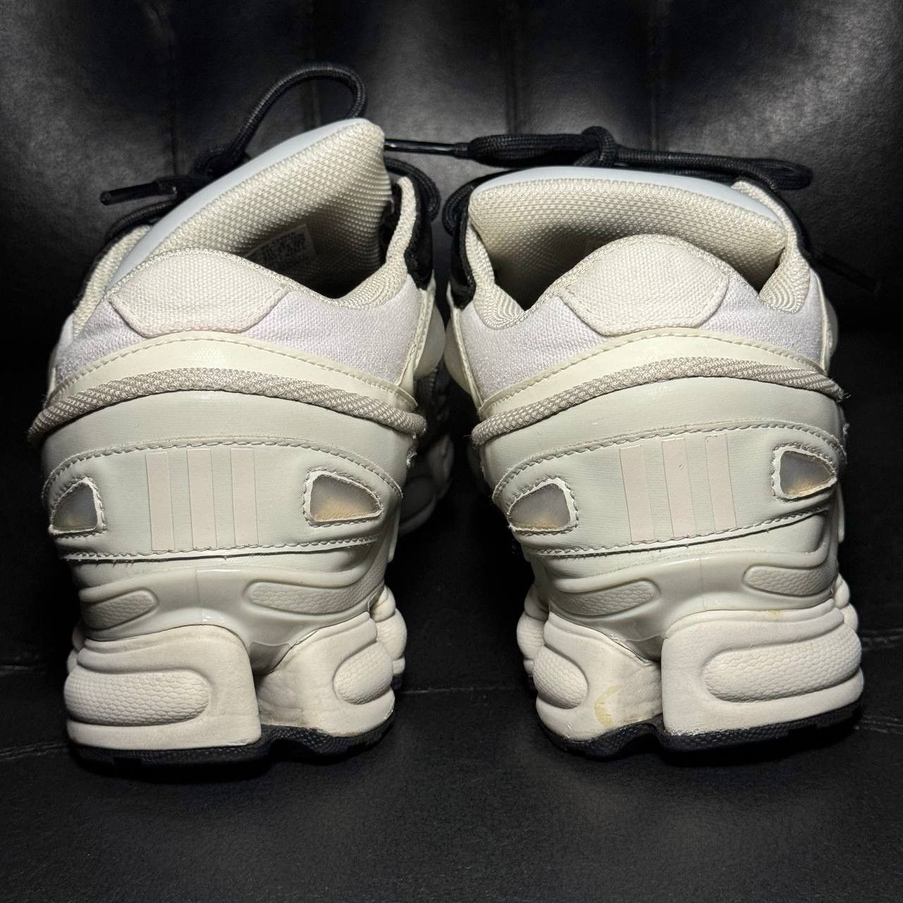 Adidas × Raf Simons adidas raf simons ozweego Size US 9.5 / EU 42-43 - 2 Thumbnail