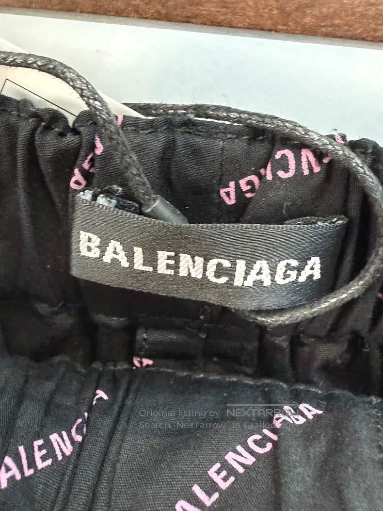 Balenciaga Balenciaga Full Print Logo Shorts, Size 46 Size US 30 / EU 46 - 3 Thumbnail