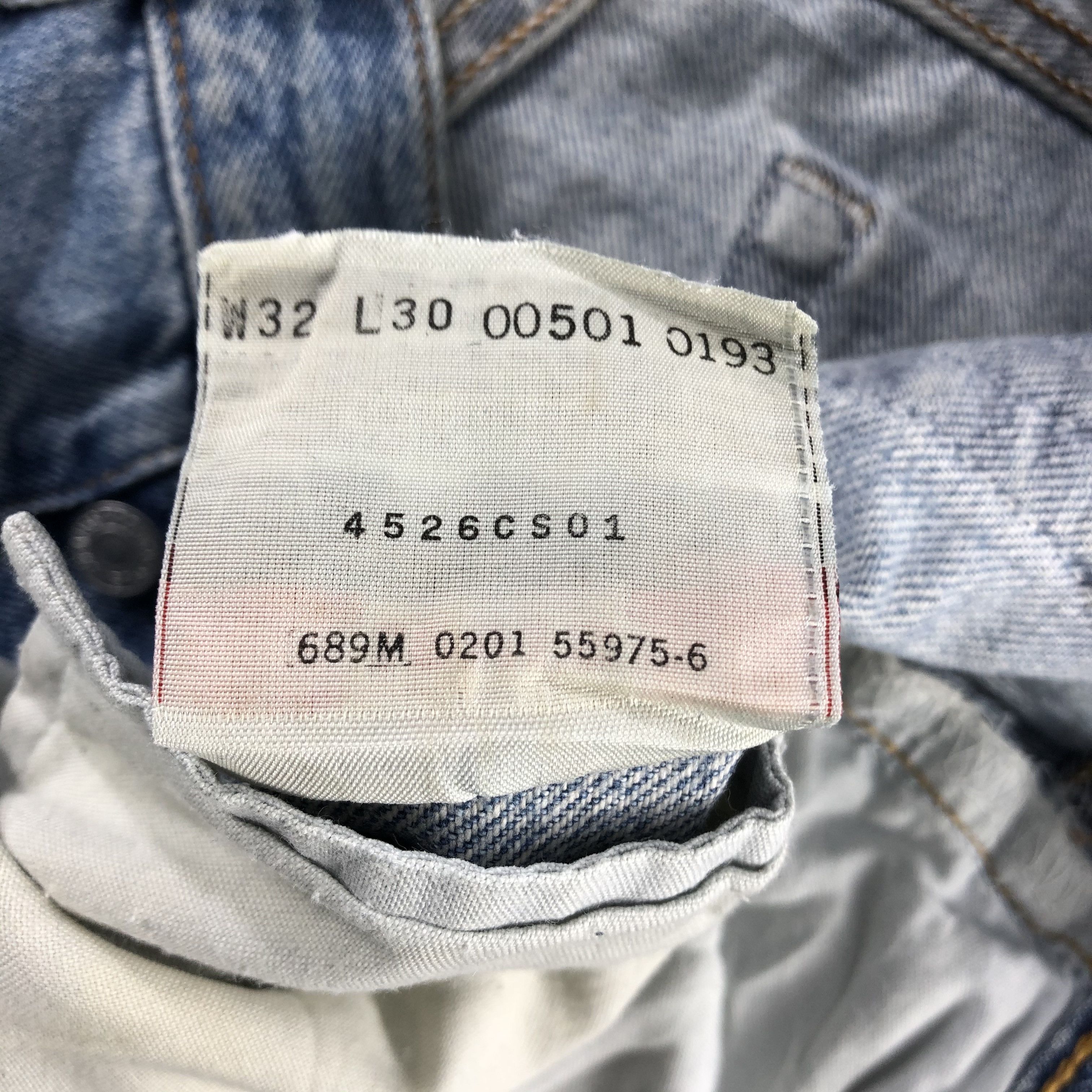 Levi's 90s Vintage Blue Wash Levis 501 Jeans-JM3028 Size US 32 / EU 48 - 17 Thumbnail