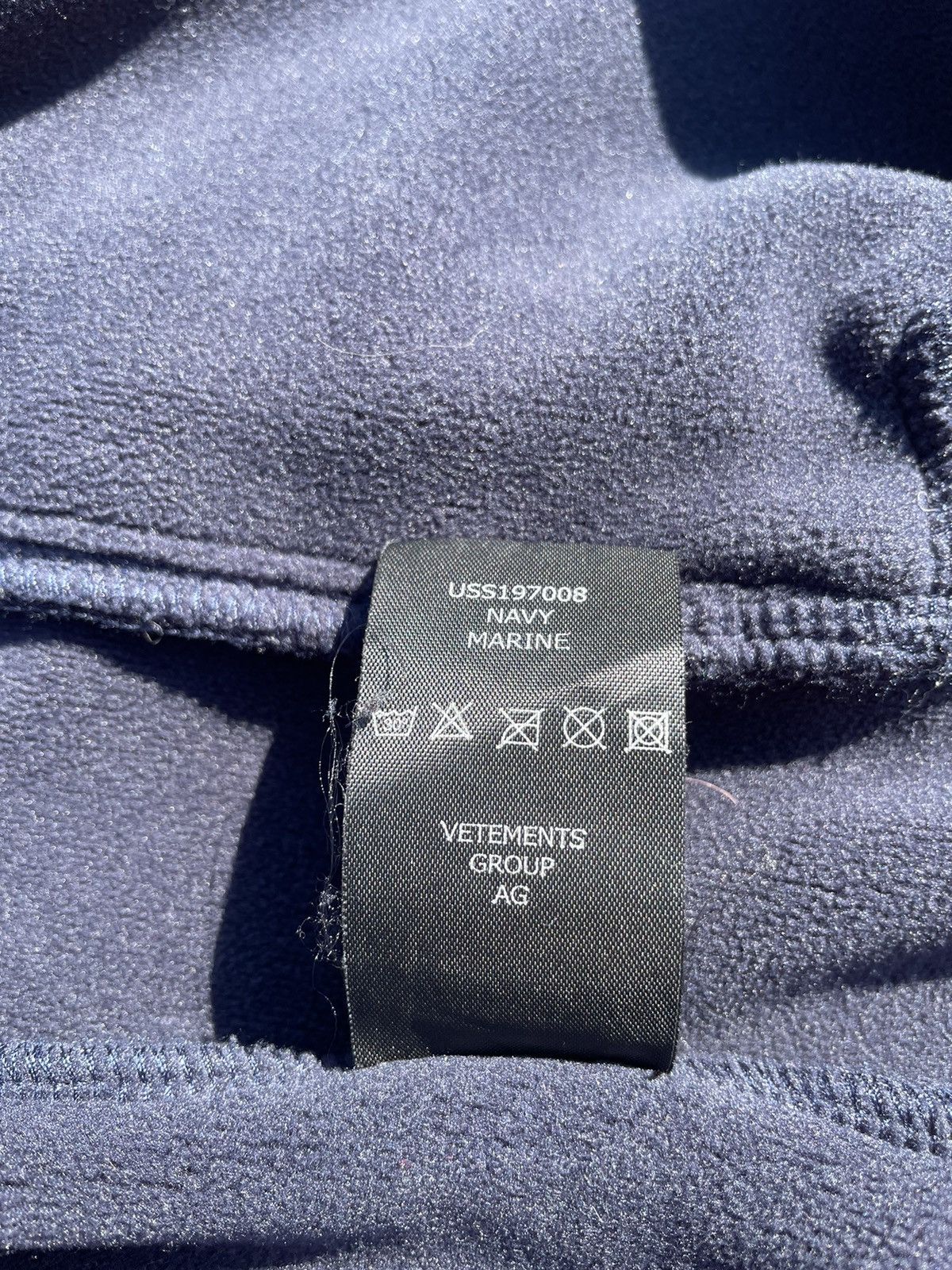 Vetements SS19 Vetements Navy Fleece Gimp Mask Zip Up Bullet Hoodie Size US S / EU 44-46 / 1 - 6 Thumbnail