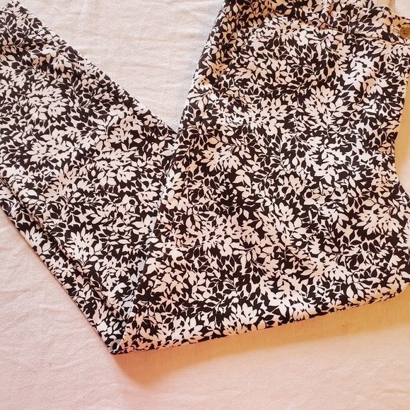 Michael Kors MK Michael Kors Black & White Designed Front Zip Sz. 34 Pant Size 34" / US 12 / IT 48 - 9 Thumbnail
