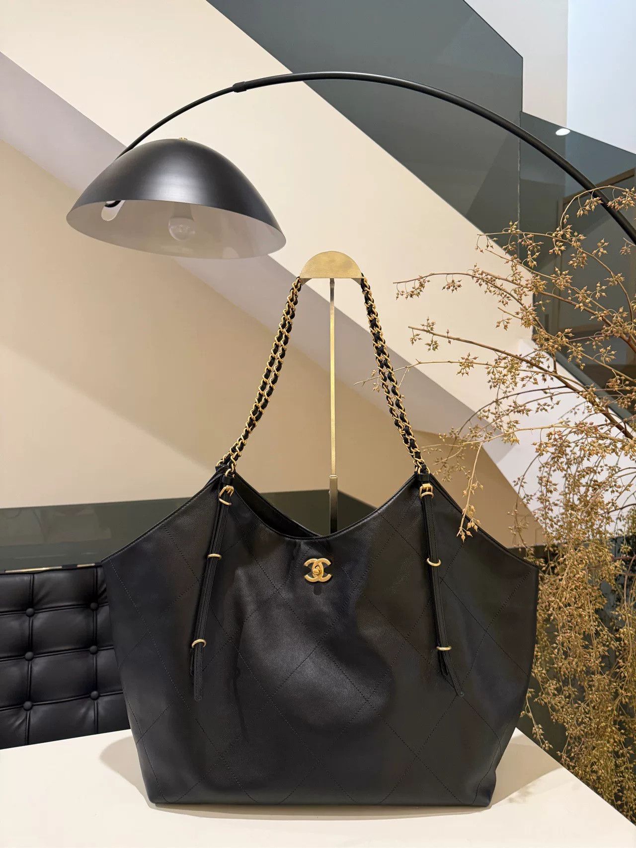 Chanel Pre-loved Bag Very good condition Size ONE SIZE - 1 Thumbnail