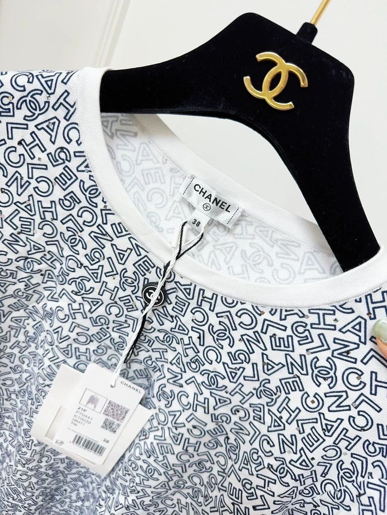 Chanel Chanel 21p full print blue double C sequin logo long-sleev Size XS / US 0-2 / IT 36-38 - 9 Thumbnail