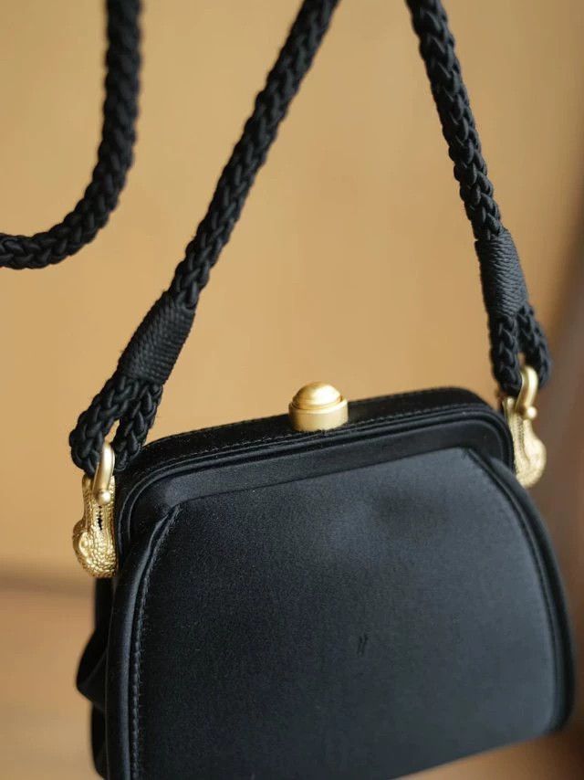 Other BKC Crocodile Satin Mini Crossbody Bag Size ONE SIZE - 5 Thumbnail