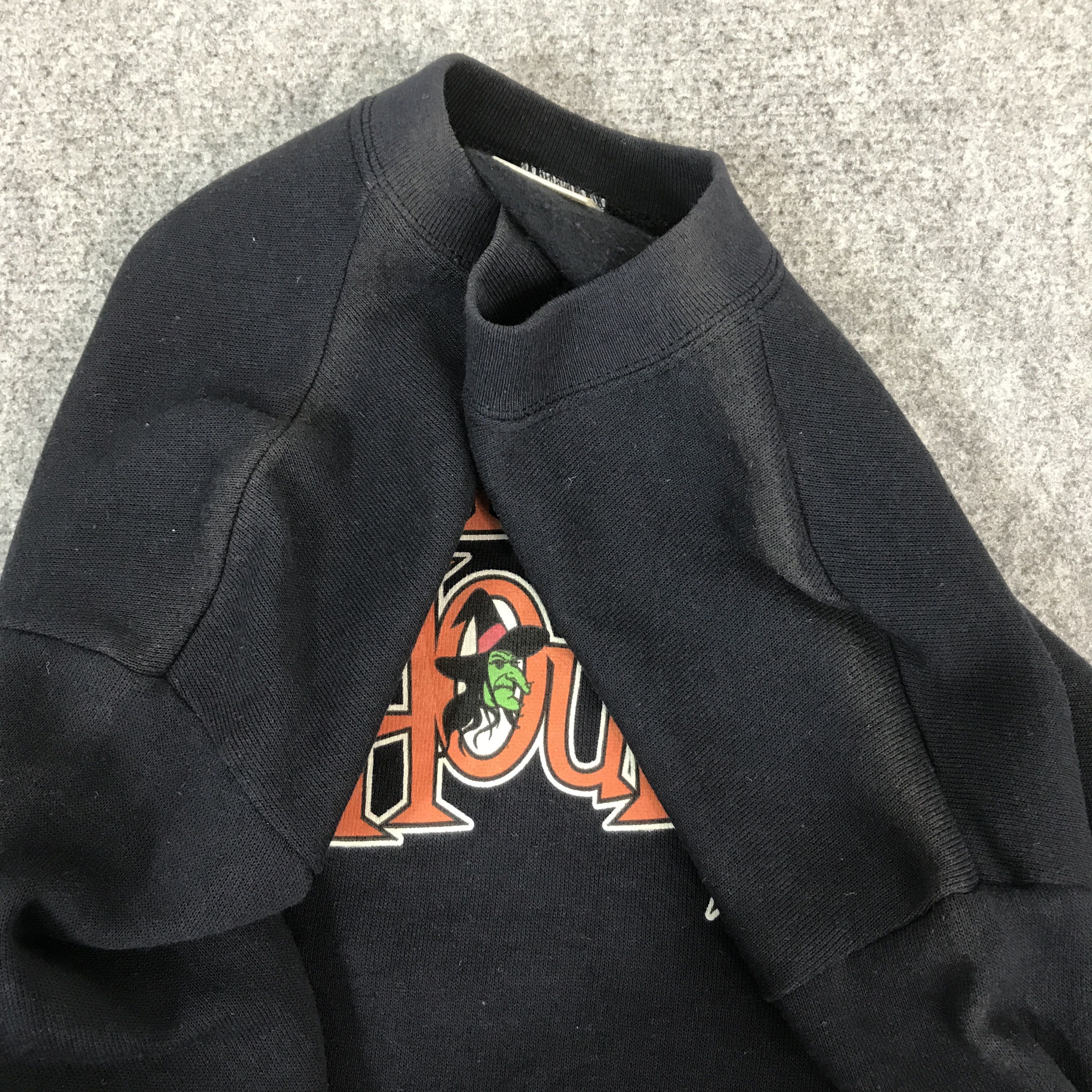 Delta Vintage 90s the bewitching hour sweatshirt K62B9 Size US M / EU 48-50 / 2 - 8 Thumbnail