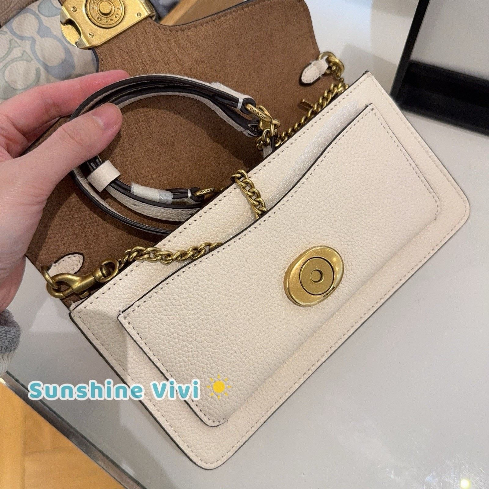 Coach NWT Coach TABBY CE772 Chain Clutch Bag Leather Chalk Size ONE SIZE - 9 Thumbnail