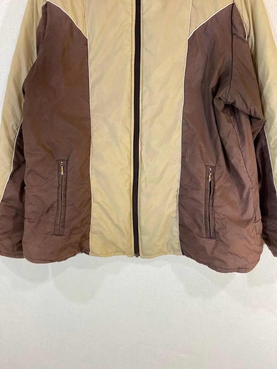 Original Montgomery vintage montgomery wards ski puffer jacket nice design Size US L / EU 52-54 / 3 - 5 Thumbnail
