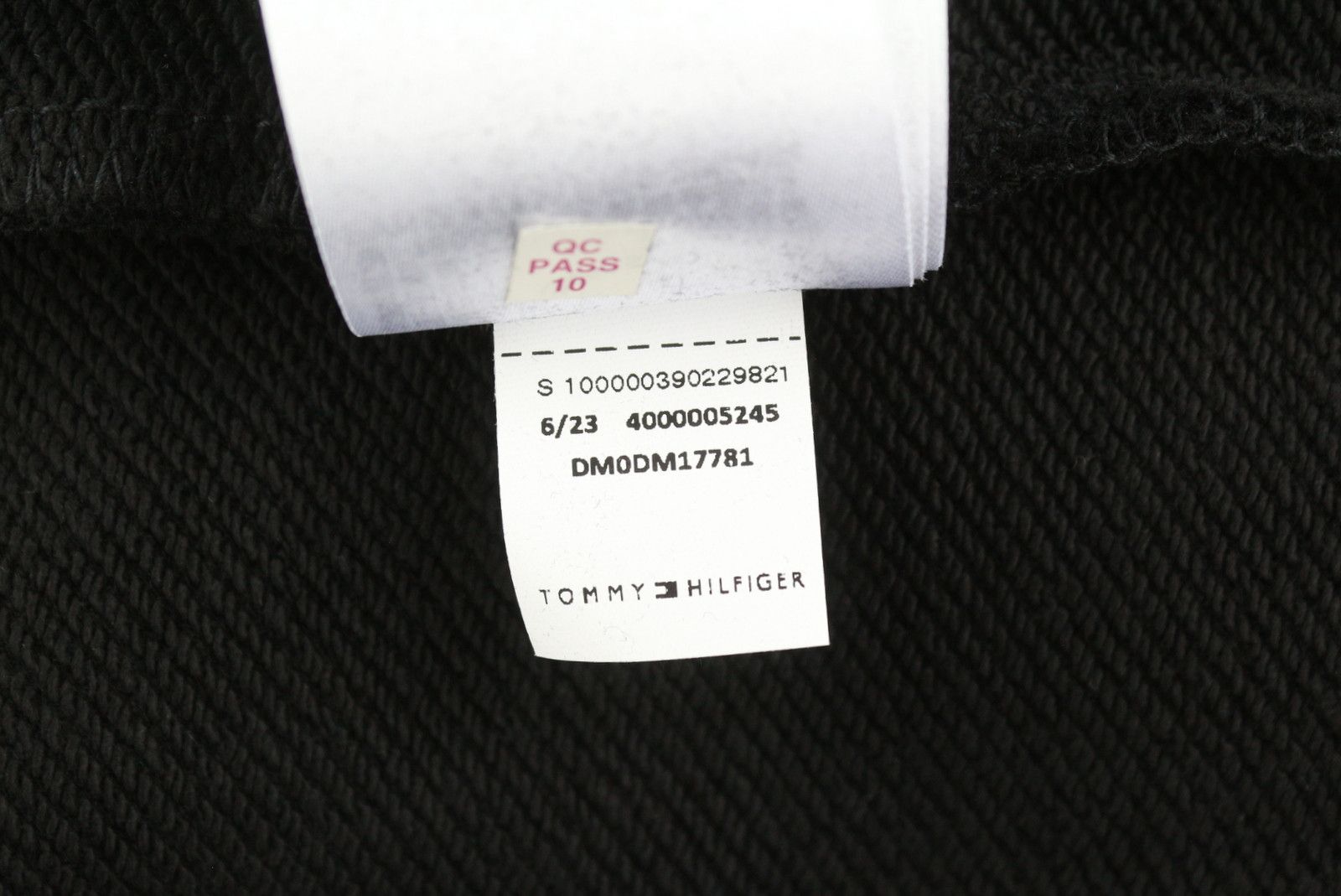 Tommy Hilfiger REQ ENTRY GRAPHI 2XL Black Pullover Hoodie 87414 Size US XXL / EU 58 / 5 - 9 Thumbnail
