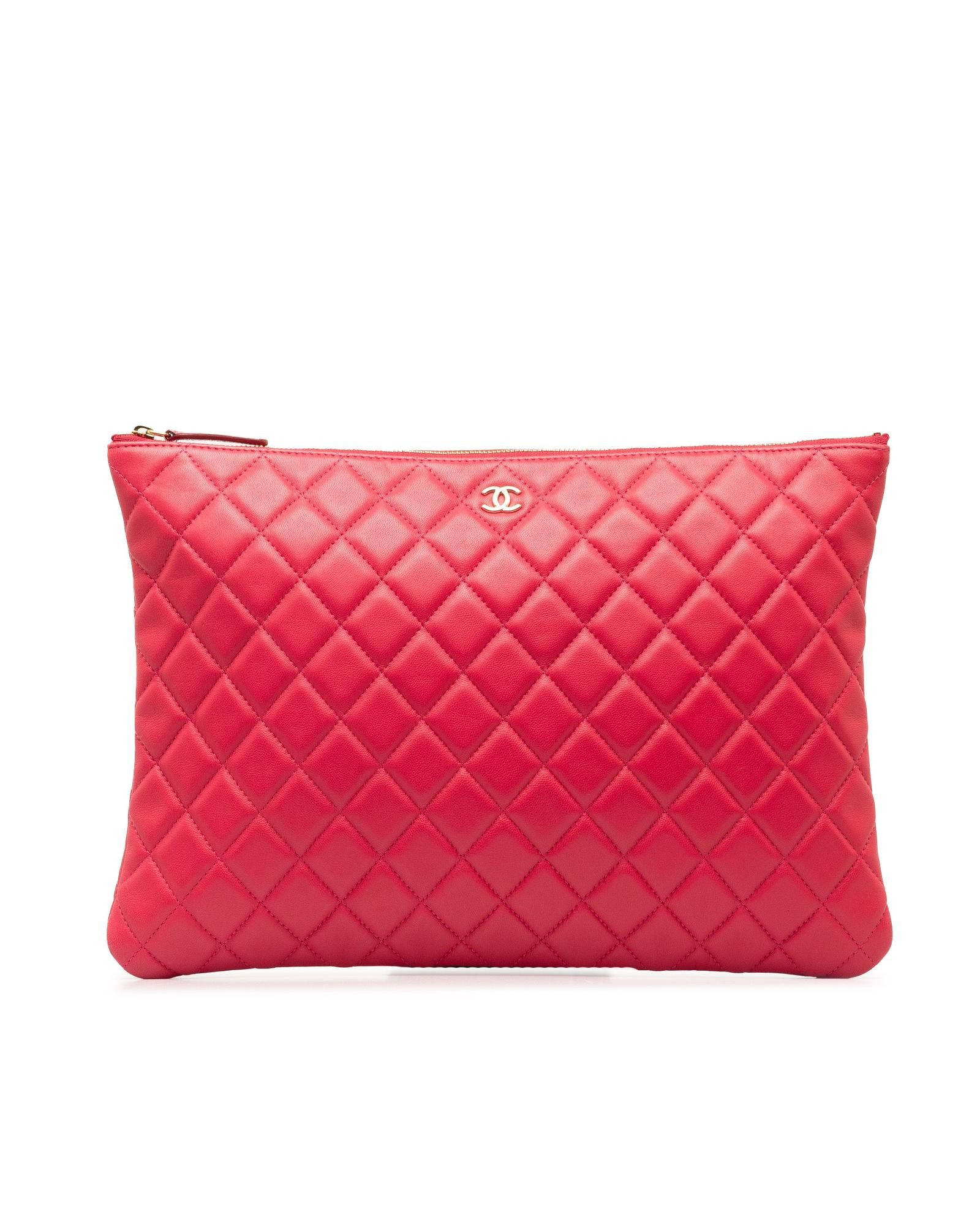 image of Chanel Luxury Quilted Leather Zipper Clutch in Pink, Women's
