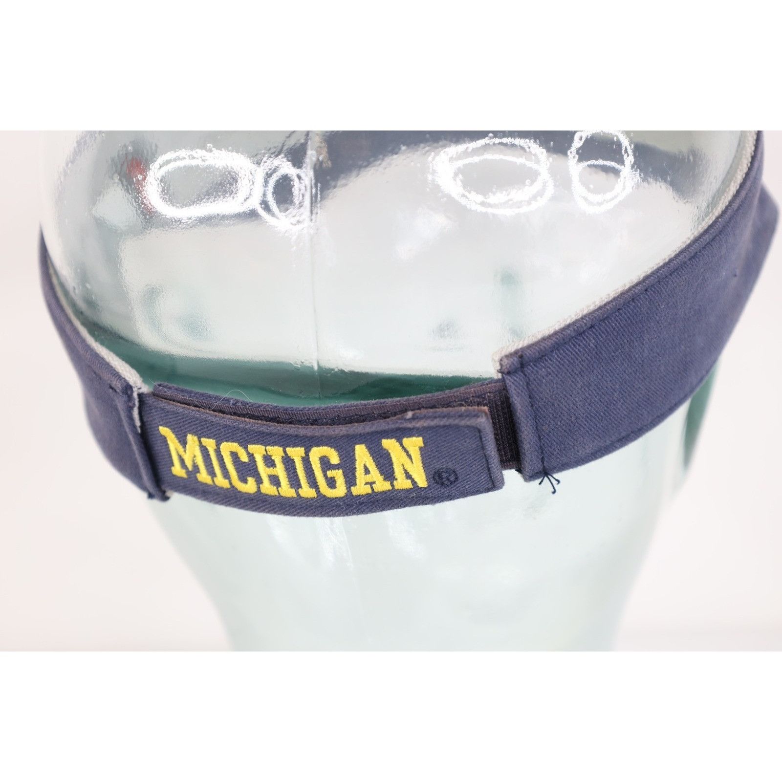 Nike Vintage Nike Mini Swoosh University of Michigan Visor Hat Size ONE SIZE - 5 Thumbnail