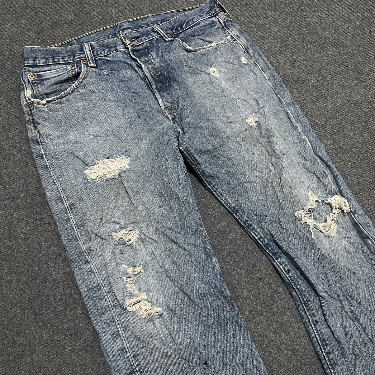 Levi's Vintage Levis 501 Distressed Jeans Size US 34 / EU 50 - 9 Thumbnail